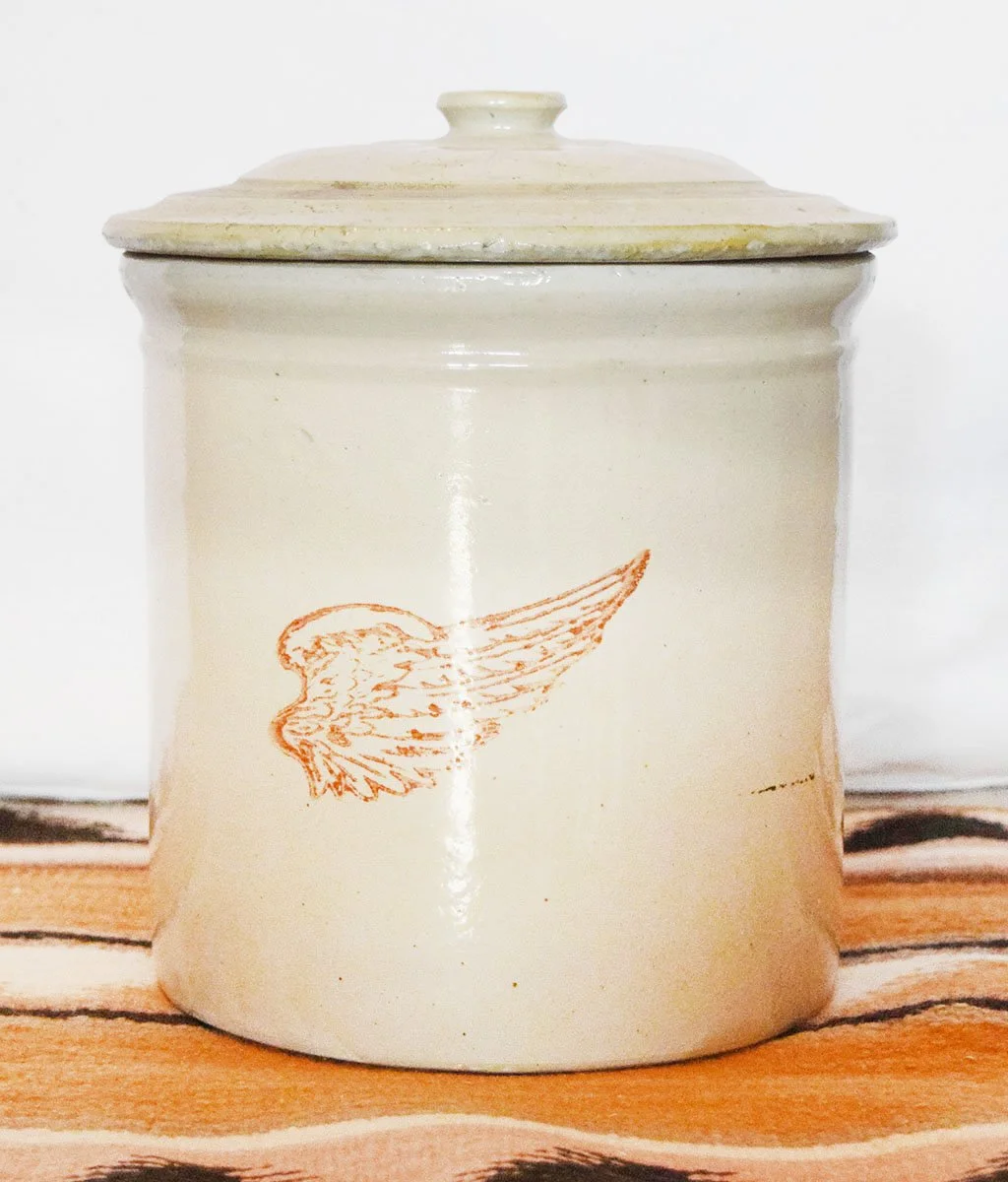 Redwing 1 gal with lid, large wing
