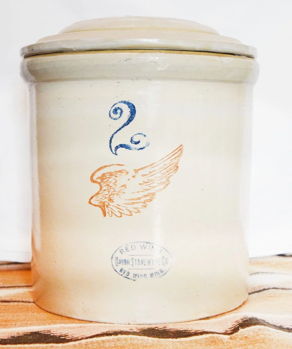 Redwing 2 gal with lid, large wing
