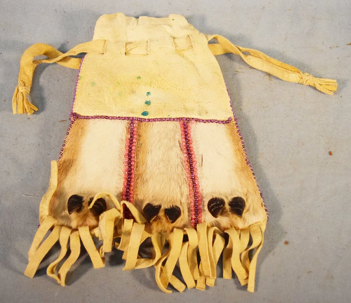 Beaded deerskin hand bag, lined, 9½" x 10"
