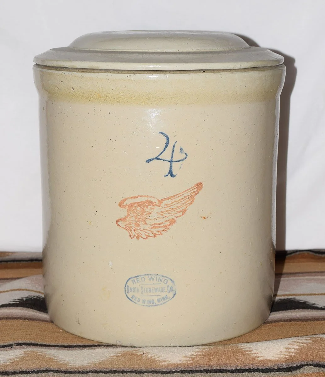 Redwing 4 gal with lid, large wing
