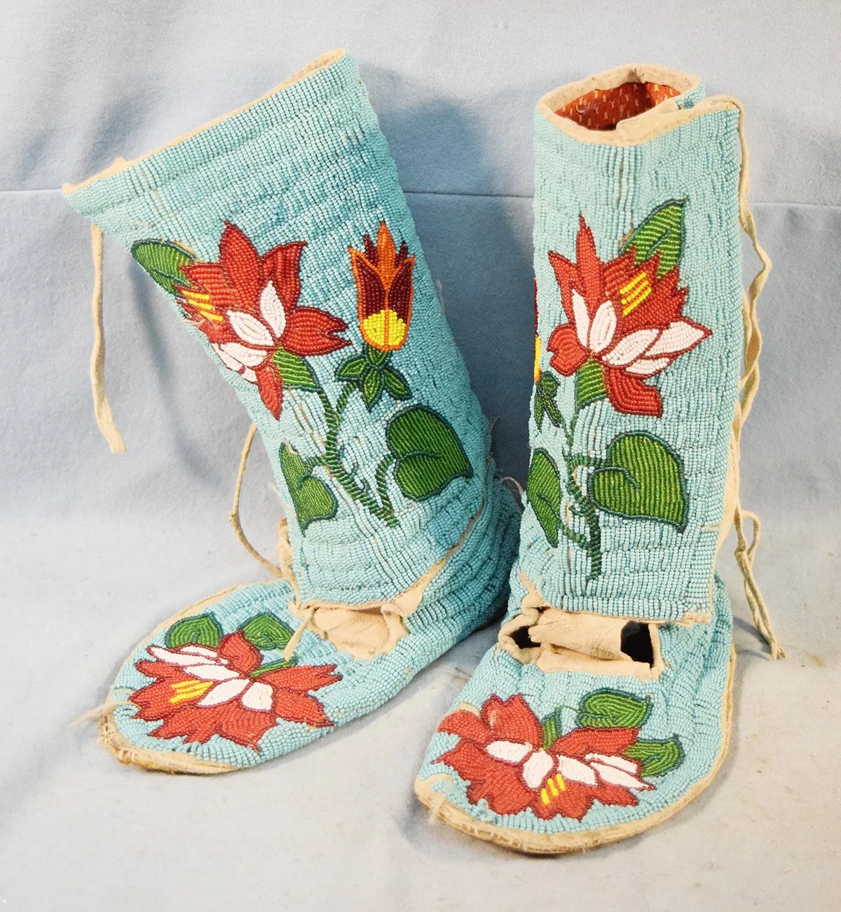 Tall beaded moccasins, 9 1½", 10" tall