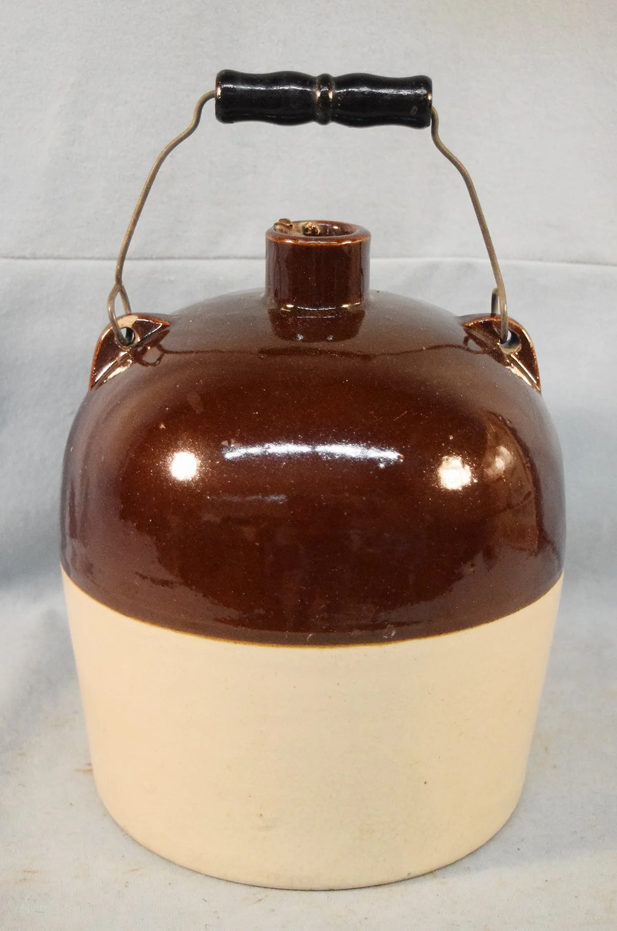 Western Stoneware beehive W=whiskey jug with bail handle, 9" tall, 8" diam
