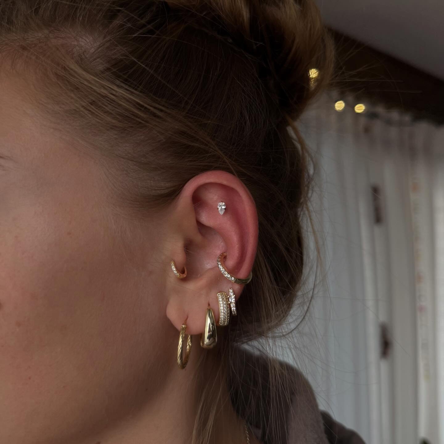 Added a flat &amp; mid helix to this sweet girls stack! ✨🪩