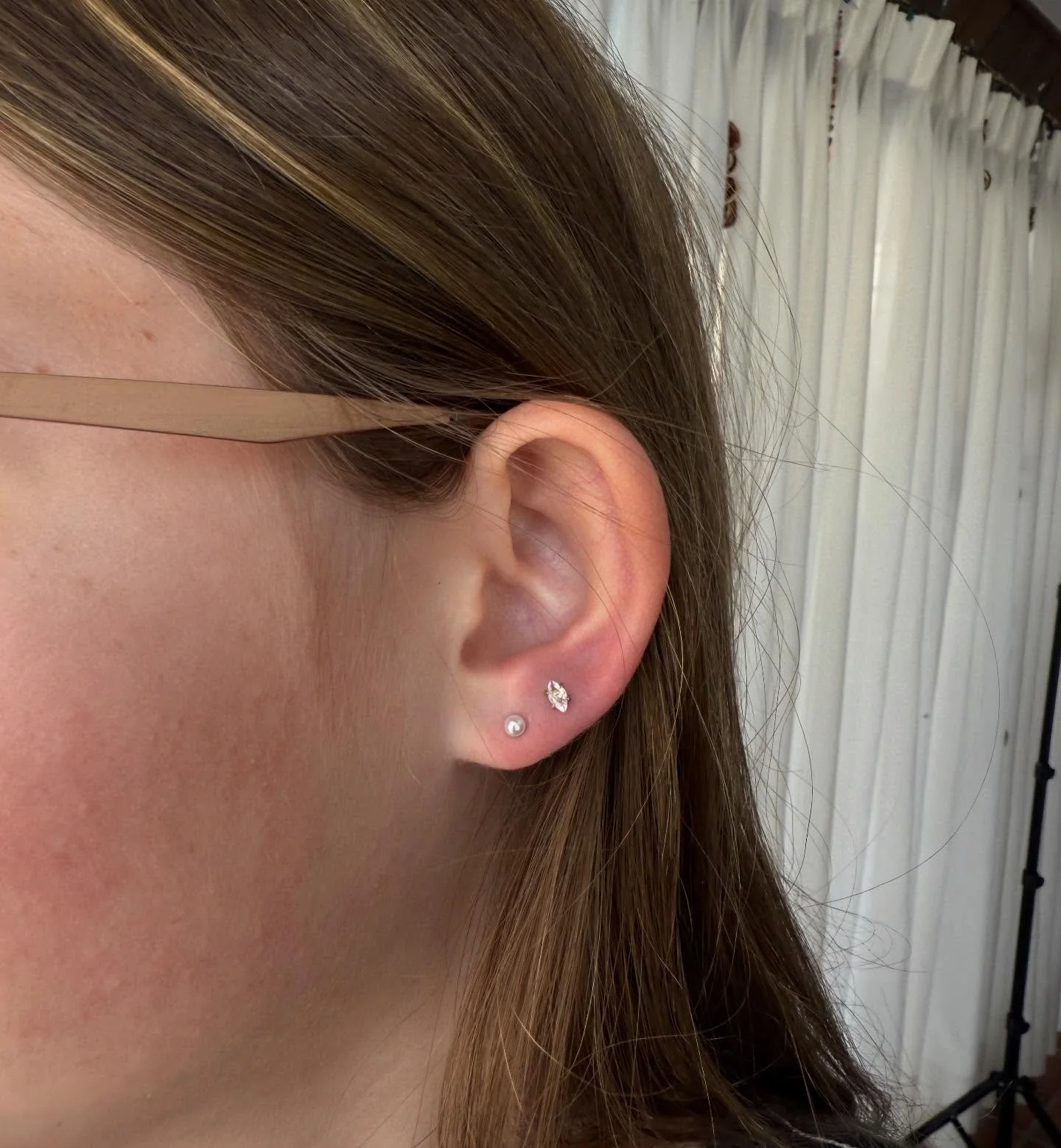 Second lobe piercings are always such a fun addition! 😆✨