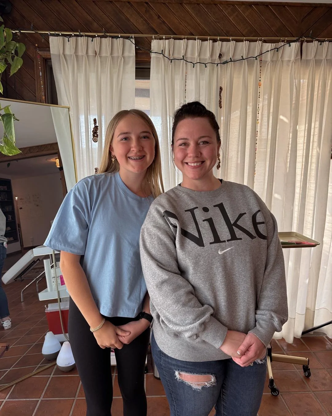 Matching hidden helix piercings for the cutest mother + daughter duo! I adore these two🥹✨