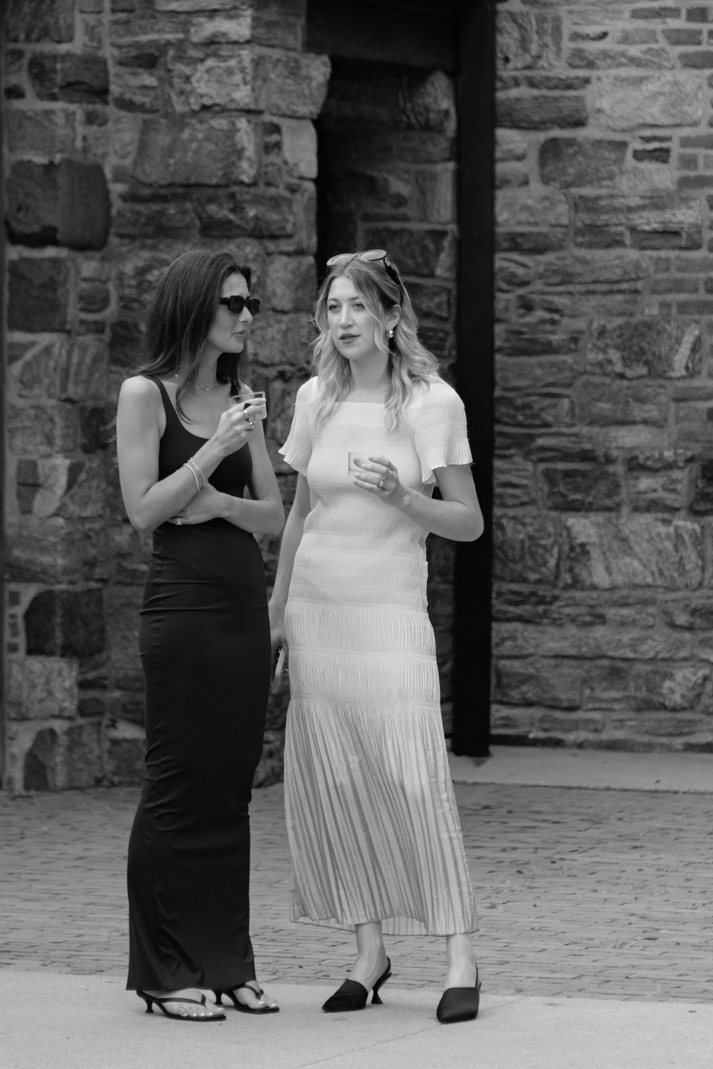 Lemongrass shots are passed around pre-ceremony to the guests upon arrival.