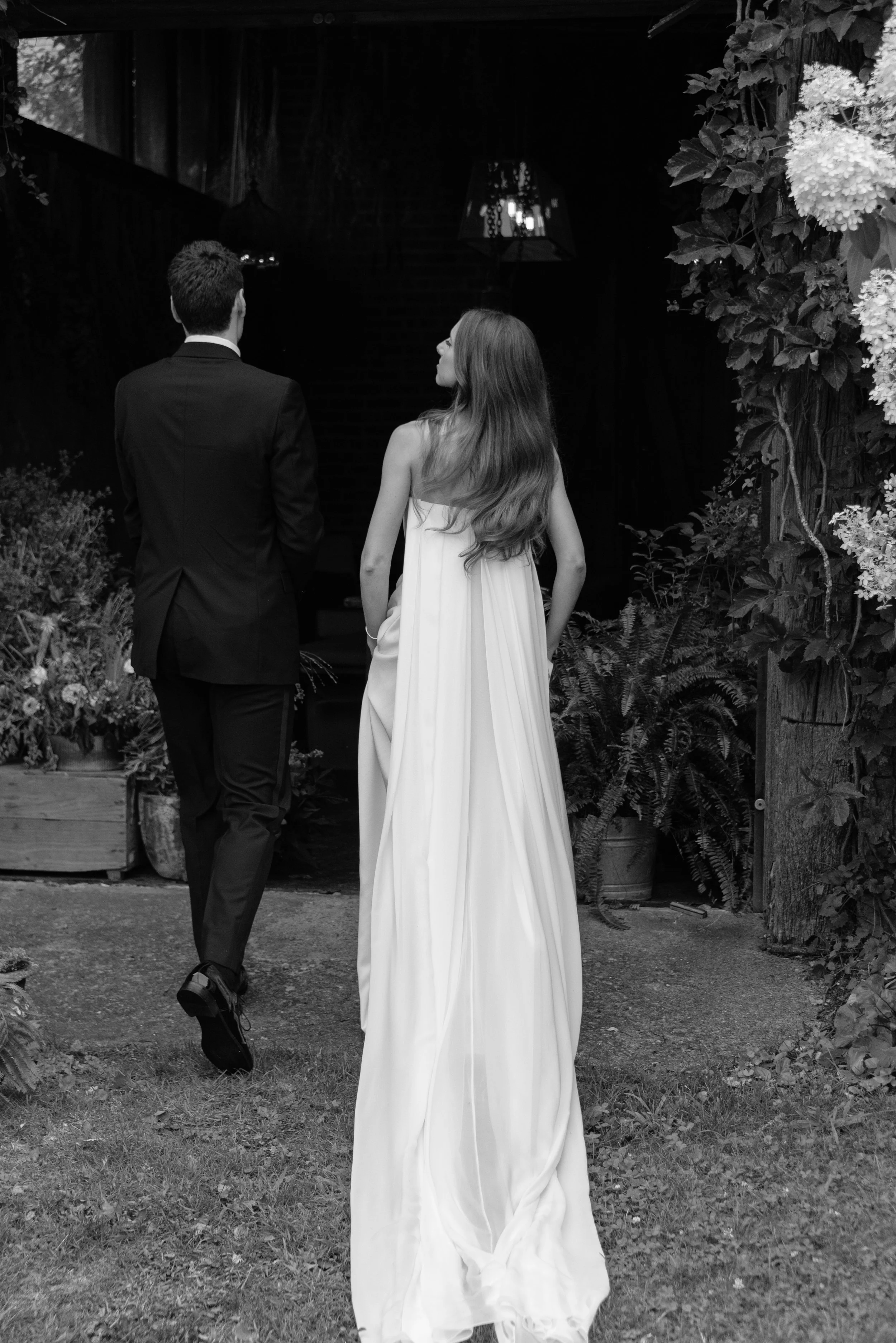 Blue-Hill-at-Stone-Barns-Editorial-Wedding-38.jpg