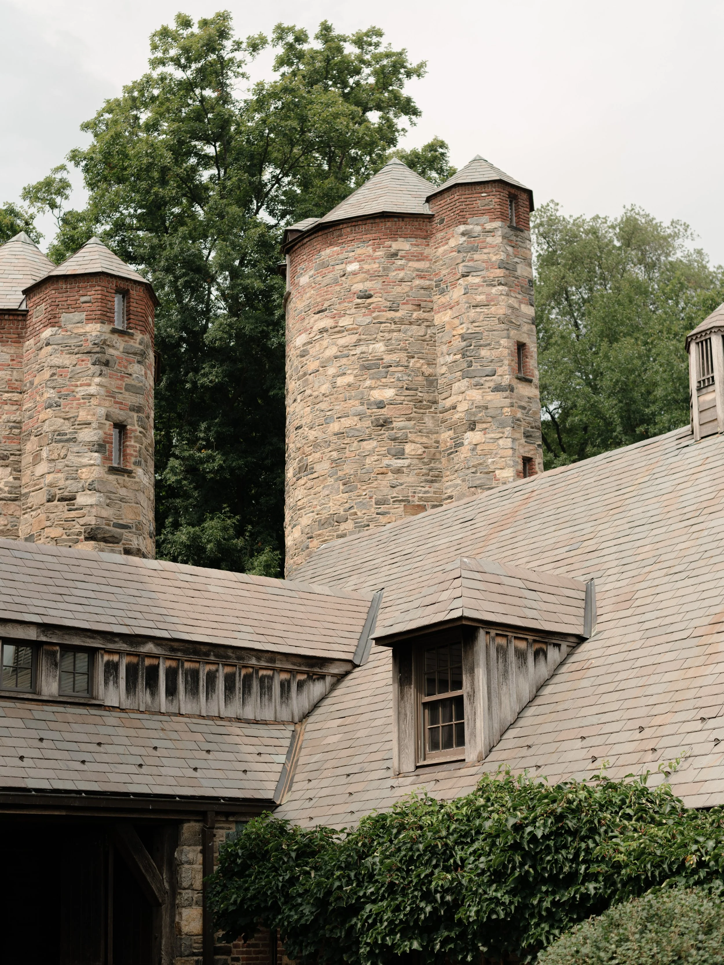 The stone barns and natural surroundings of Blue Hill at Stone Barns create an elegant farm-to-table wedding setting.