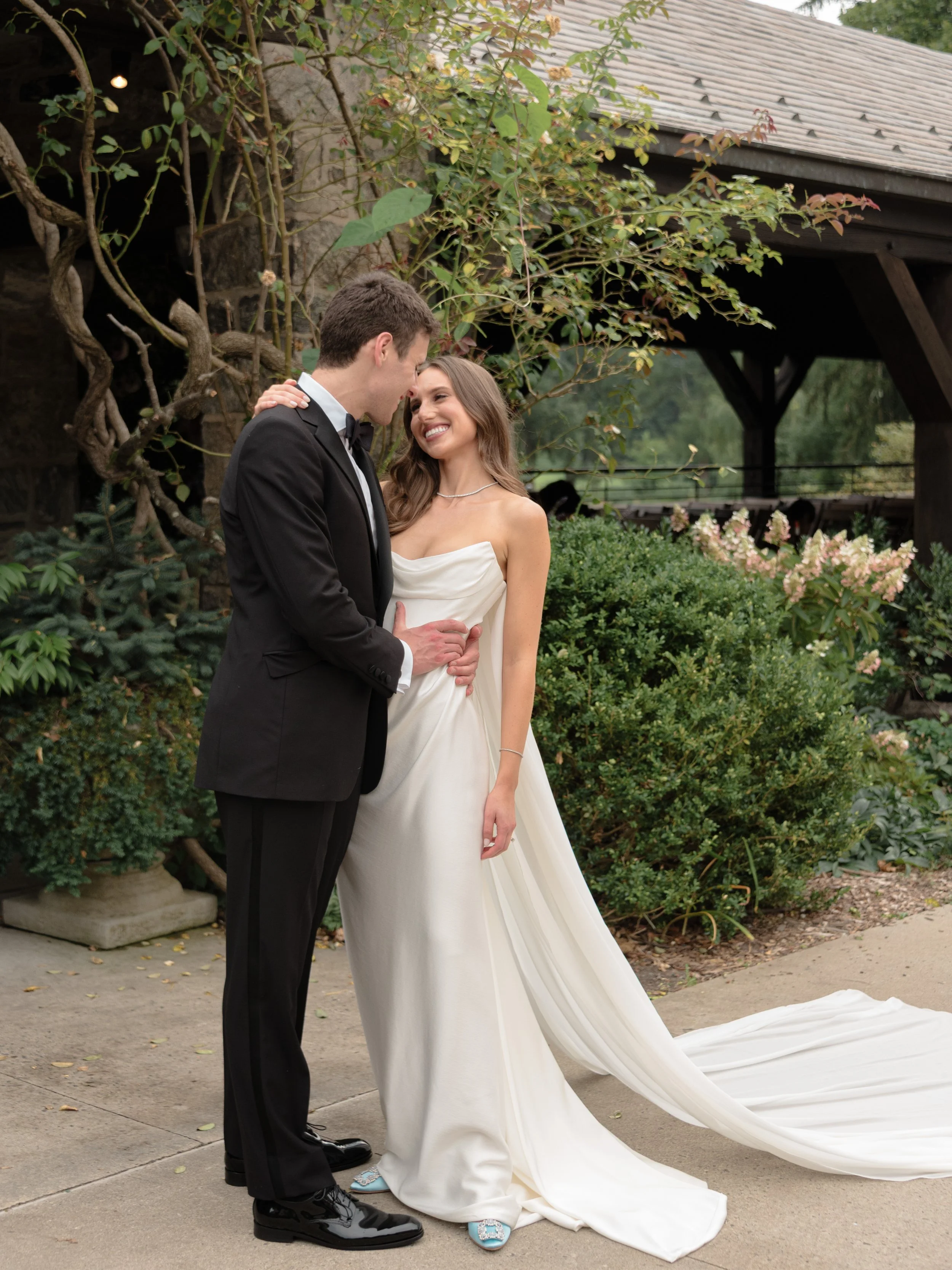 Blue-Hill-at-Stone-Barns-Editorial-Wedding-28.jpg