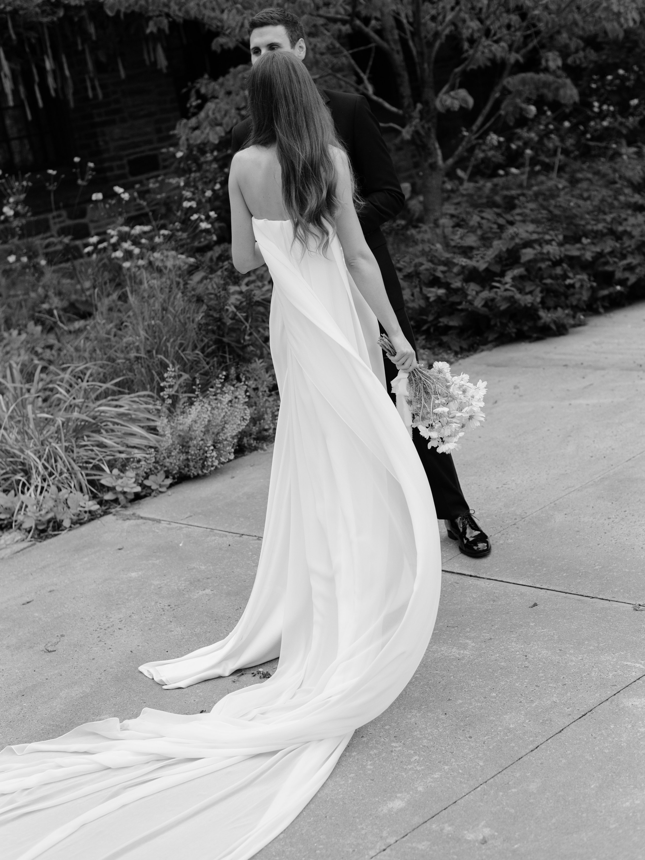 Blue-Hill-at-Stone-Barns-Editorial-Wedding-26.jpg
