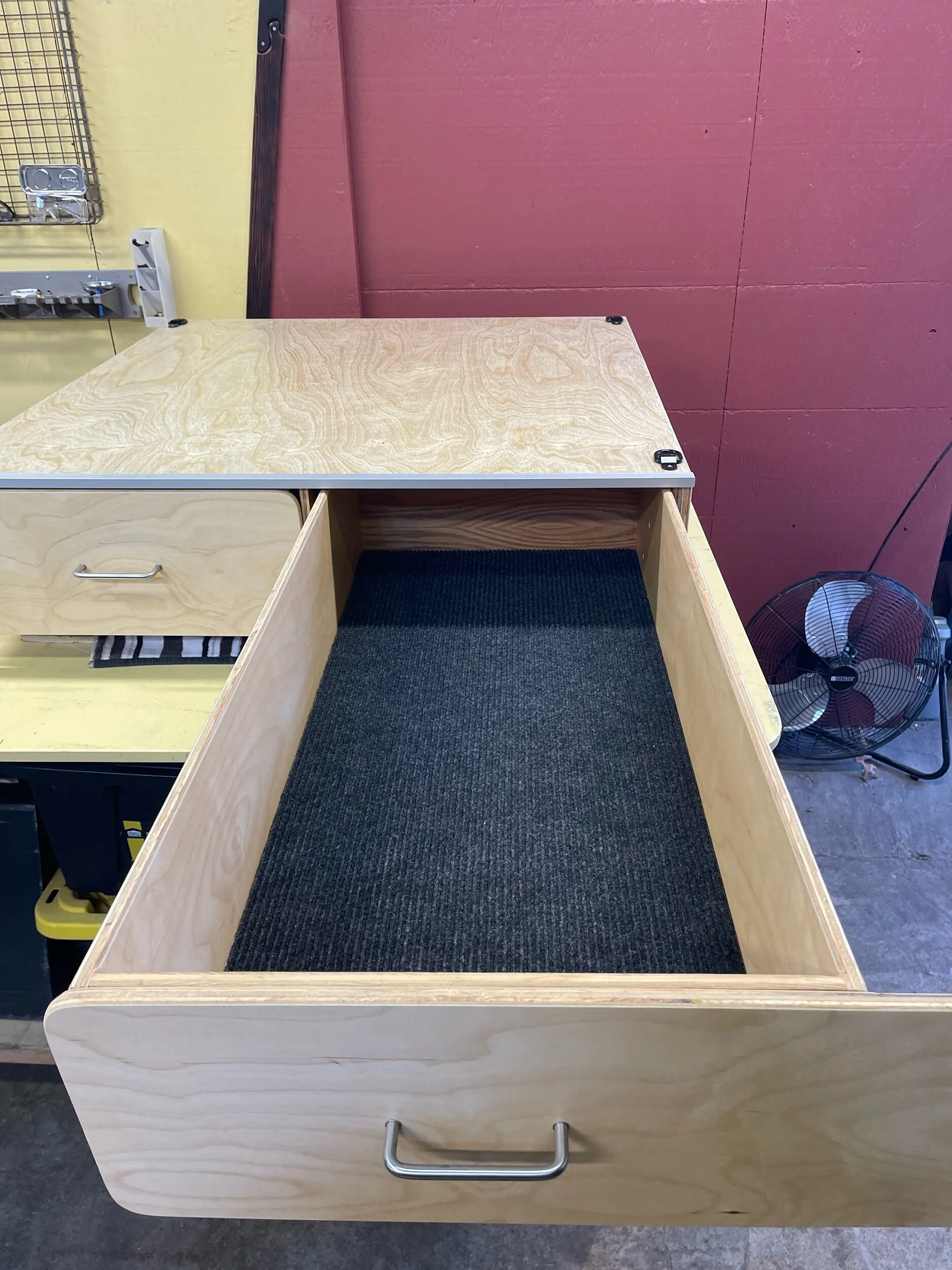 E4F9A3A5-FD29-48E1-8E5F-E5139D4BF138