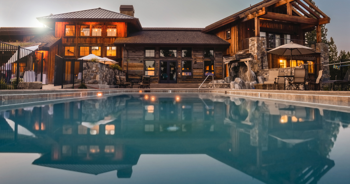 Key Consideration Before Choosing Pool Lights at a Pool Supplies Store Near Me