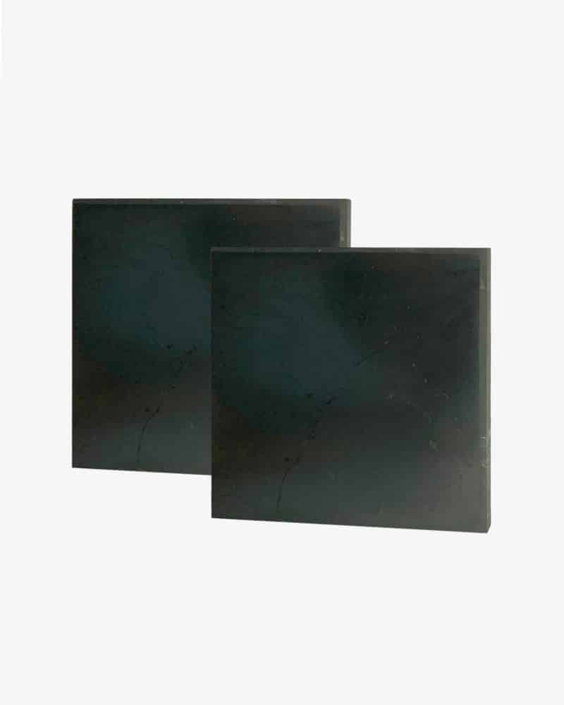 Lebensmittelplatten Lotte. Zur Belebung von Nahrung