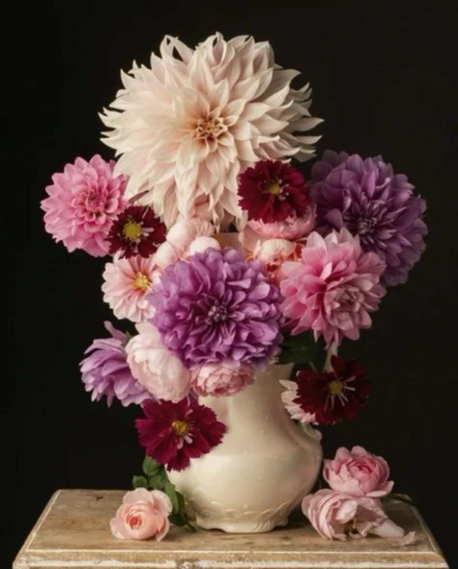 Closing the week in full bloom 💐 #RefinePR