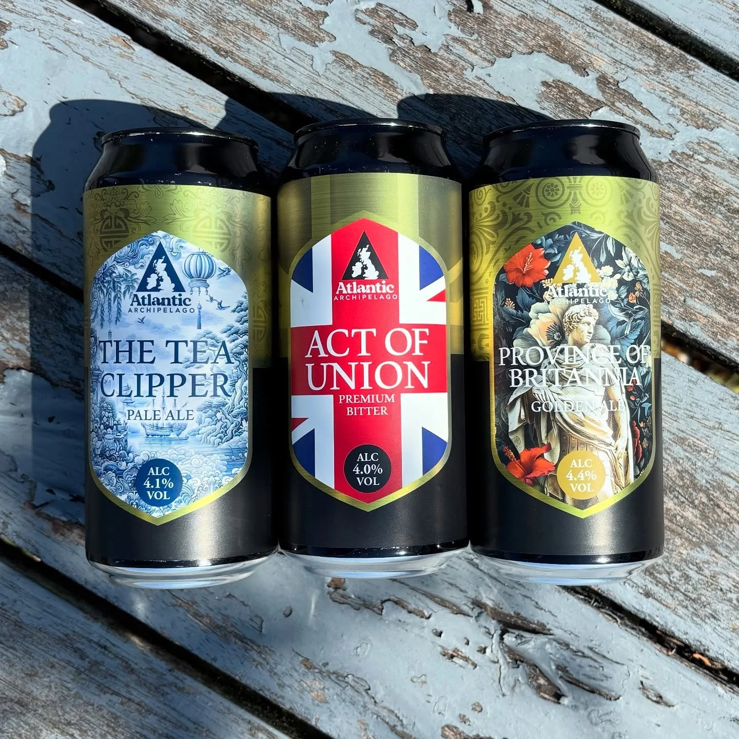 The famous line-up &mdash; built for long summer days and even longer evenings.

Cold pours, easy drinking, and a reason to stay for one more.

#AtlanticArchipelago #SummerPints #CraftBeer #DrinkLocal