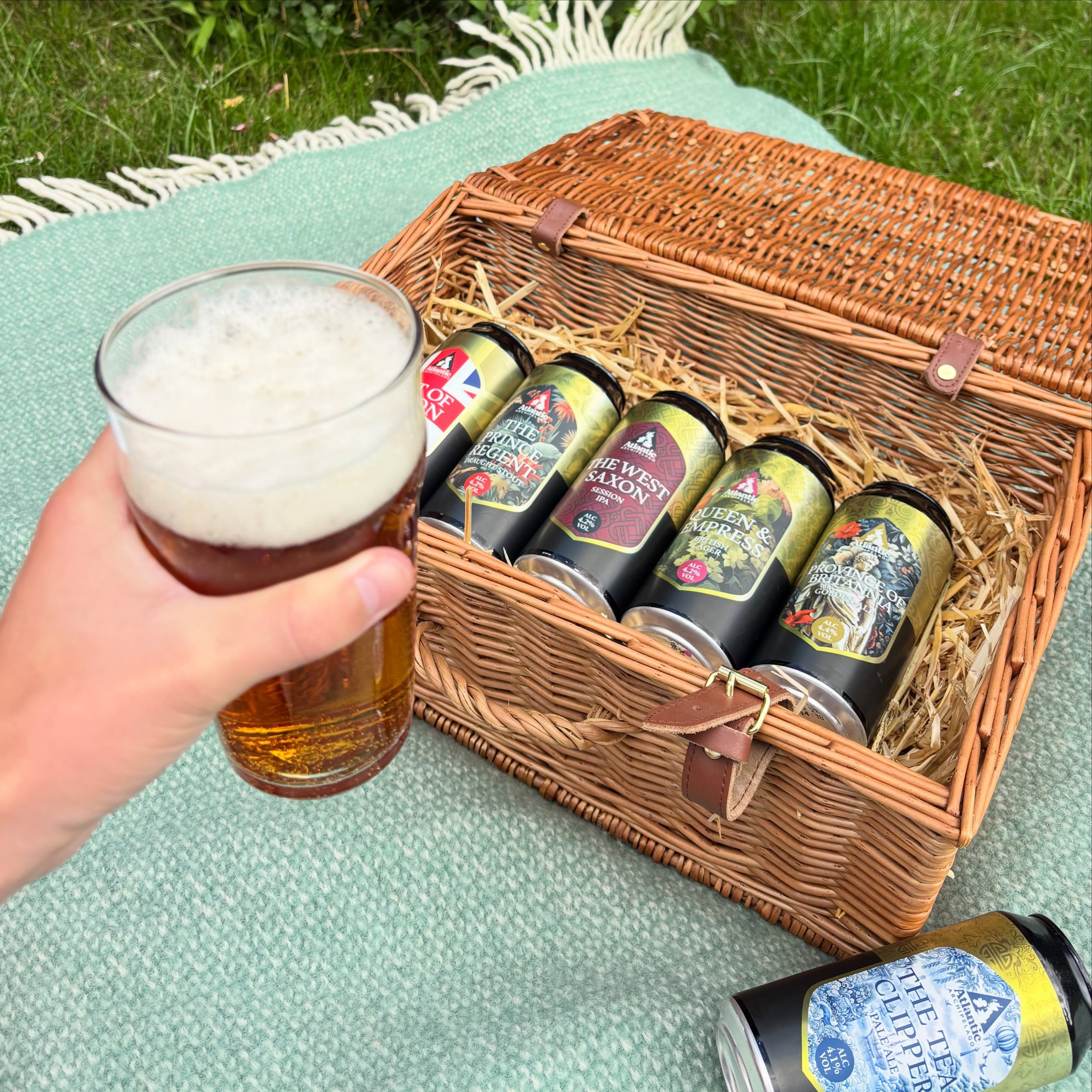 The perfect picnic comes down to good company and a full basket.

We&rsquo;ve got at least one of those covered. 🍺

#CraftBeer #BeerLovers #Beerstagram #Picnic #SummerVibes