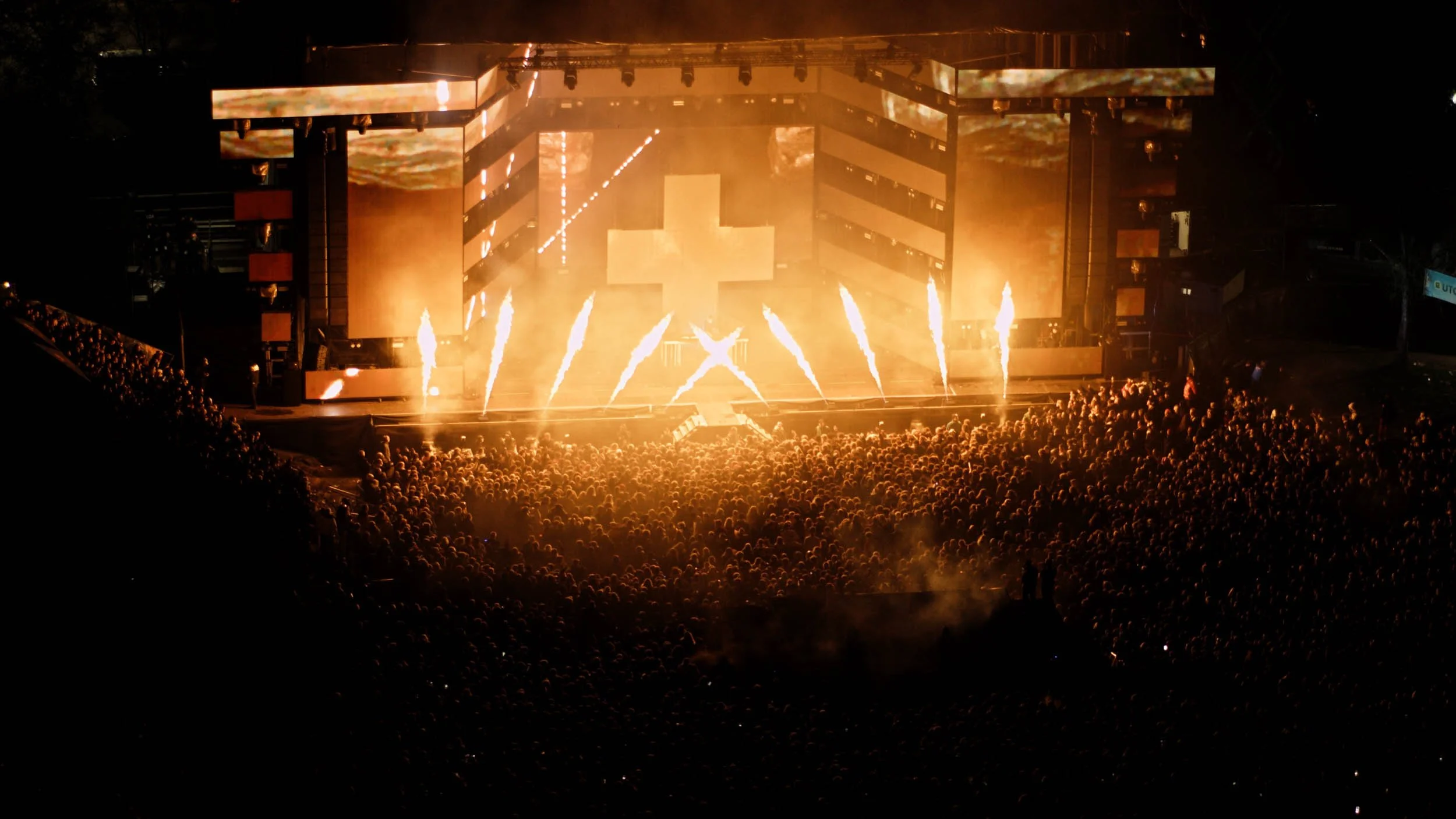 Martin Garrix konsert Landstreff Stavanger shot with DJI Inspire 3