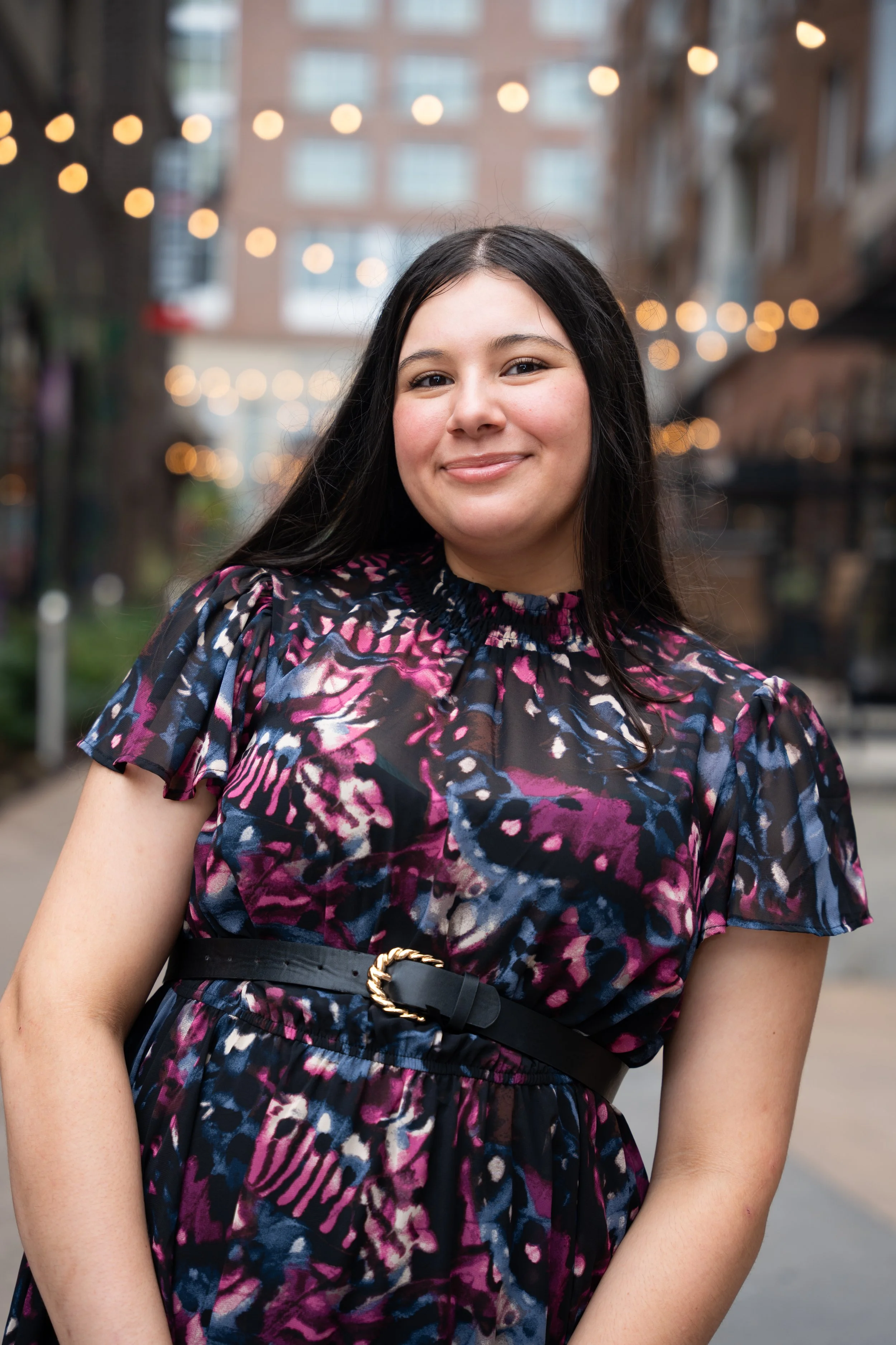 Carolina Joya, Receptionist