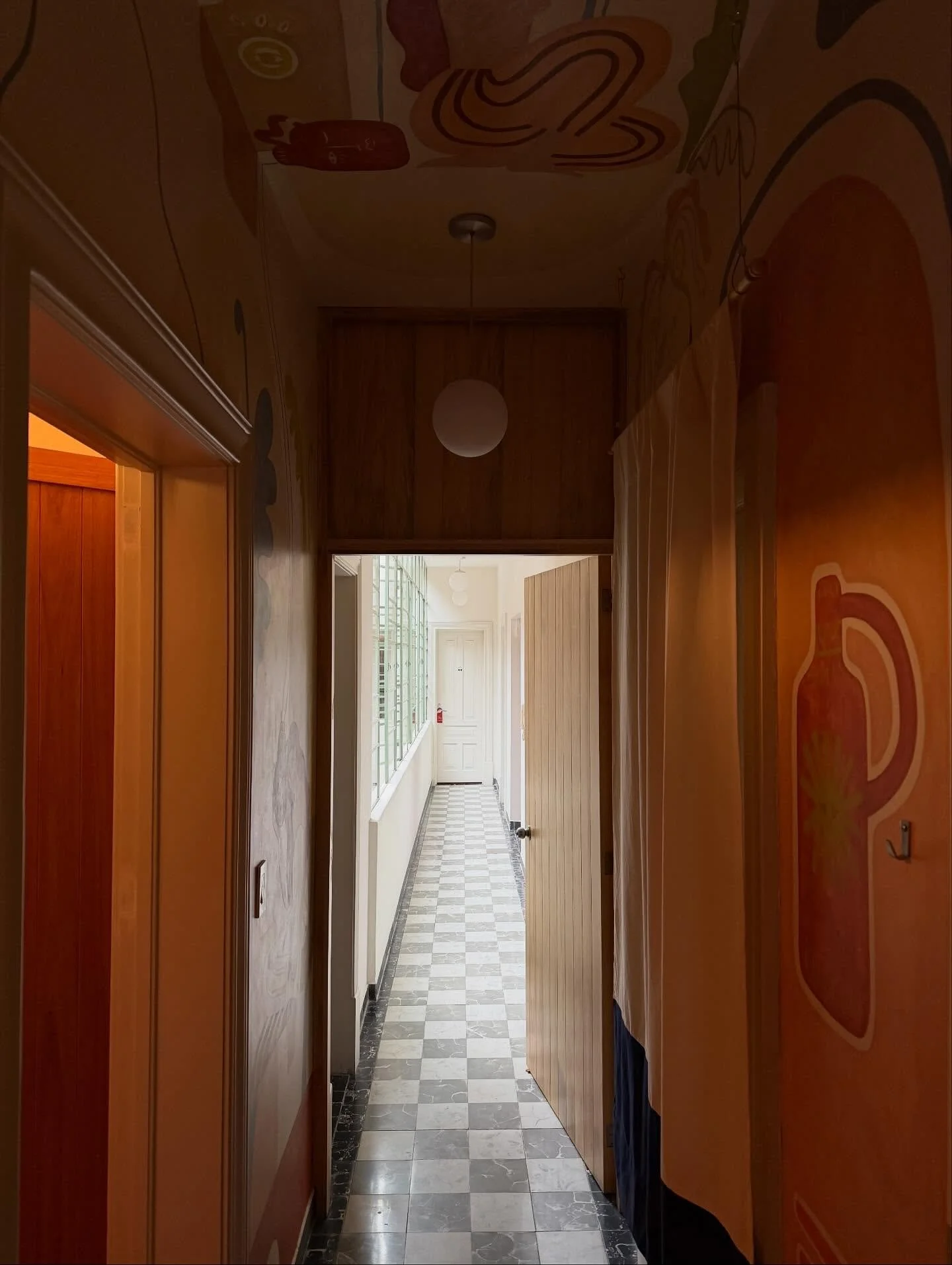 Un balc&oacute;n privado entre los &aacute;rboles de Condesa. Nuestro cuarto m&aacute;s m&aacute;gico. Ya disponible.

SLOW LAUNCH SPECIAL: 50% OFF con c&oacute;digo BALCON50 Esta semana solamente hasta el 14 de noviembre.  Para ese momento solo cont