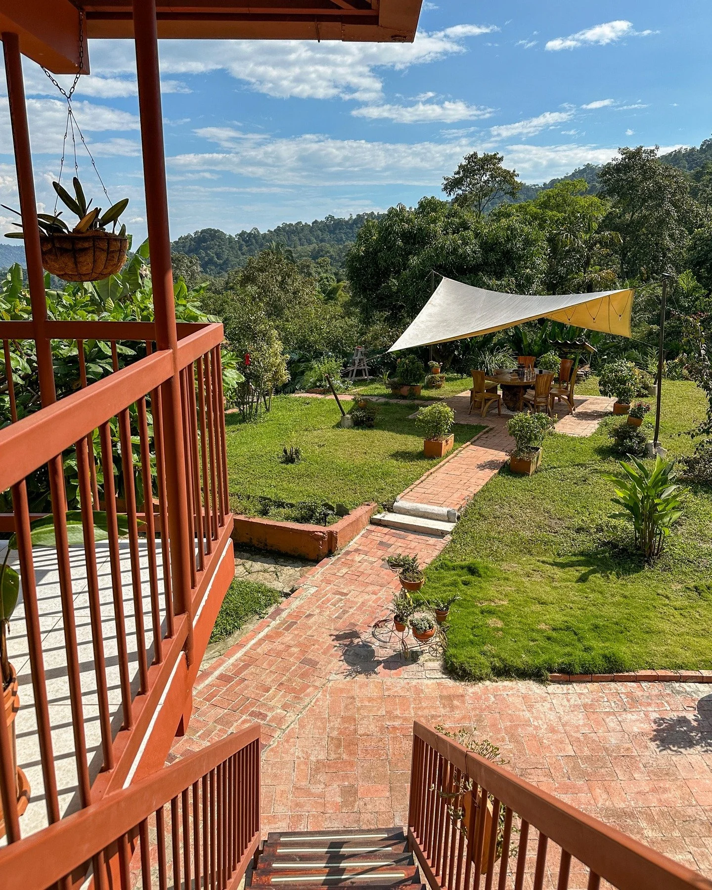 Otro d&iacute;a hermoso en El Nido Andino 🌿 

&iexcl;Reserva tu estad&iacute;a ahora en elnidoandino.com!

#elnidoandino #colombiatravel #colombia #travel #visitcolombia #travelcolombia #bogota #travelphotography #nature #turismocolombia #turismo #c