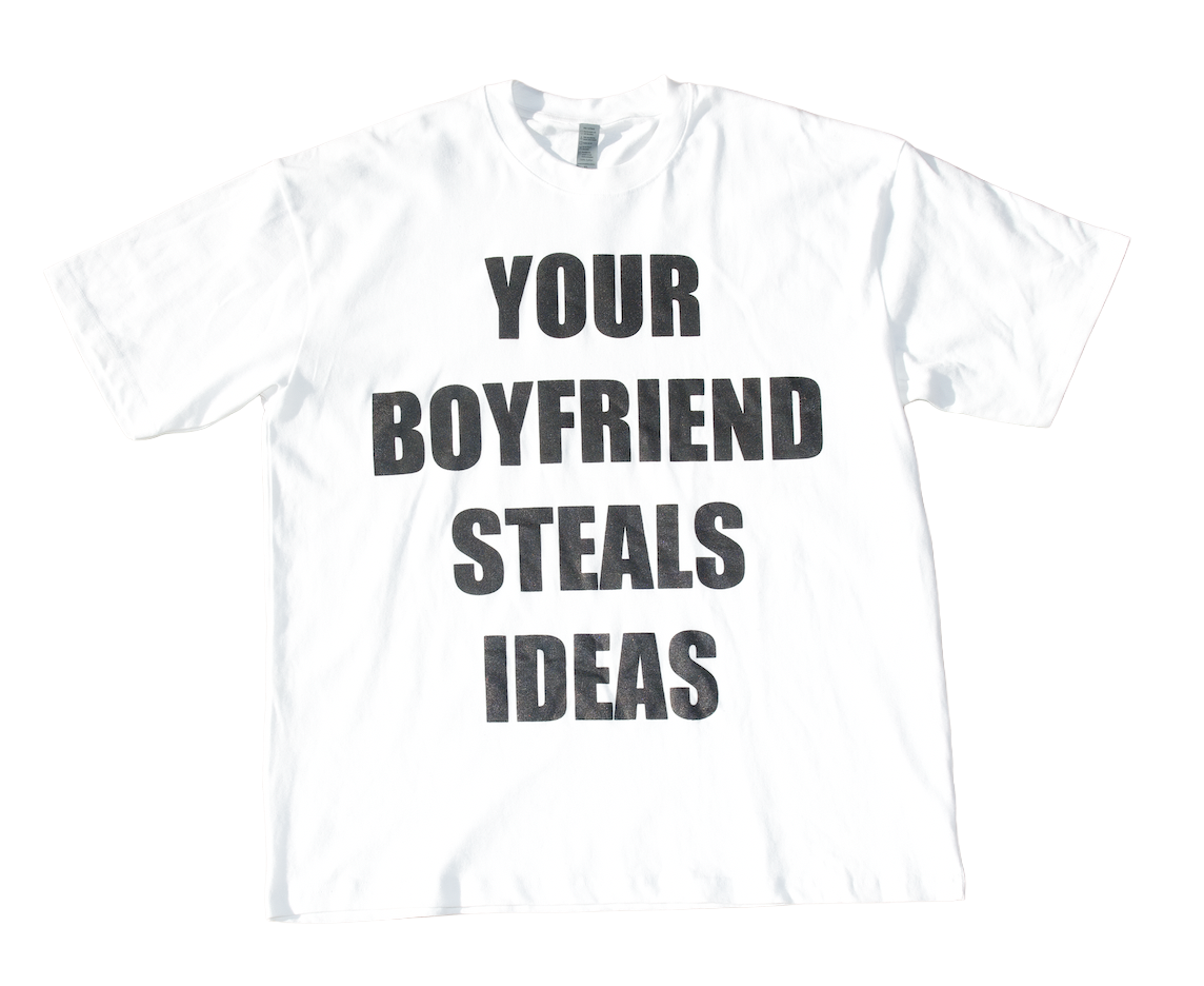 BOYFRIEND TEE