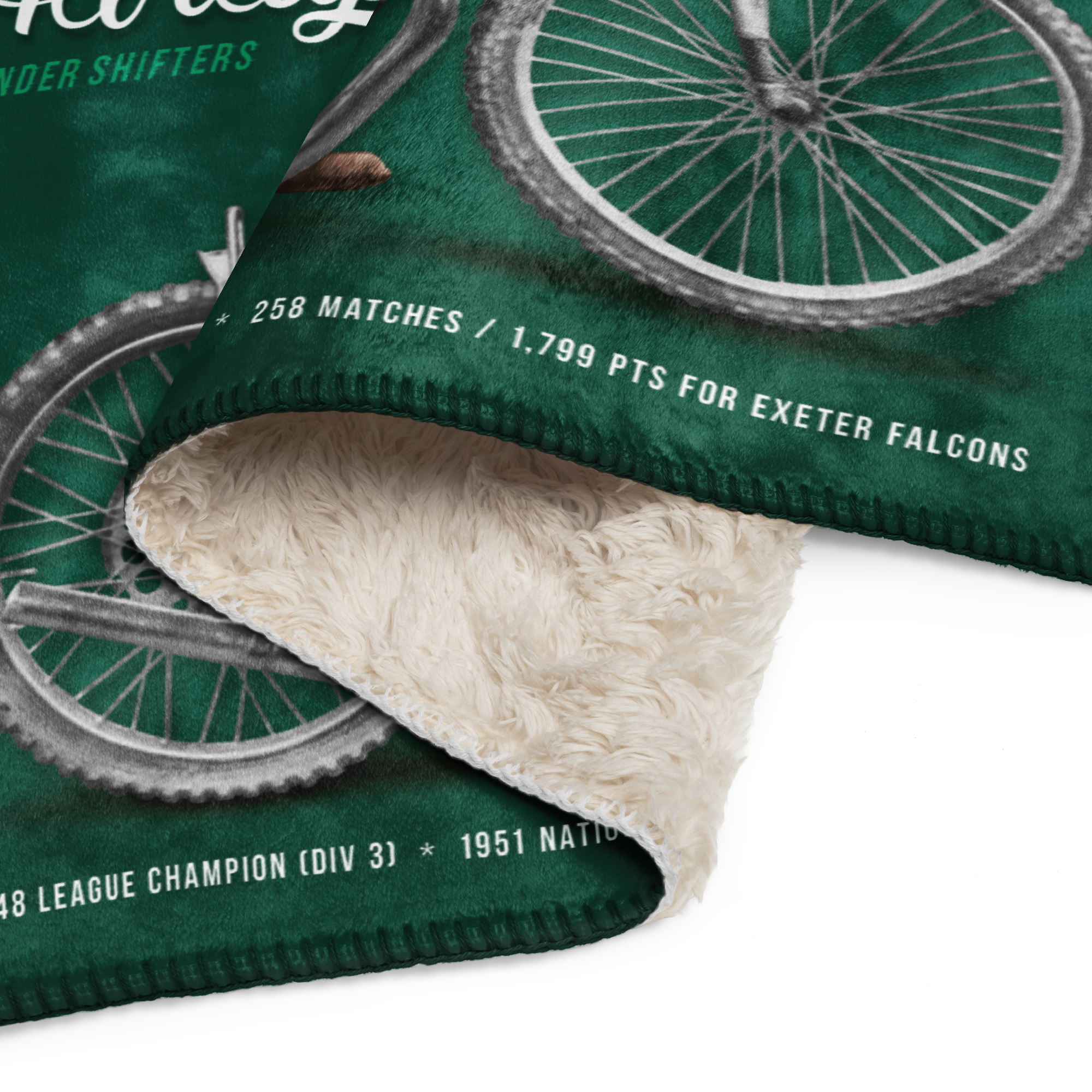 EF_DonHardy_Tribute_STB_Details 2.png