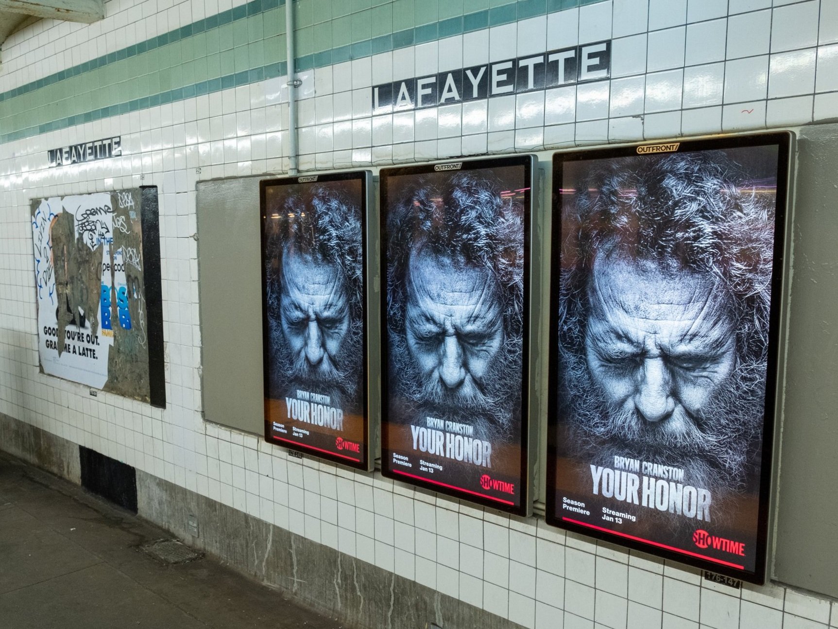 Glamour+-+Showtime+-+Your+Honor+-+New+York+-+Subway+Liveboards+-+1.9+%283%29.jpg