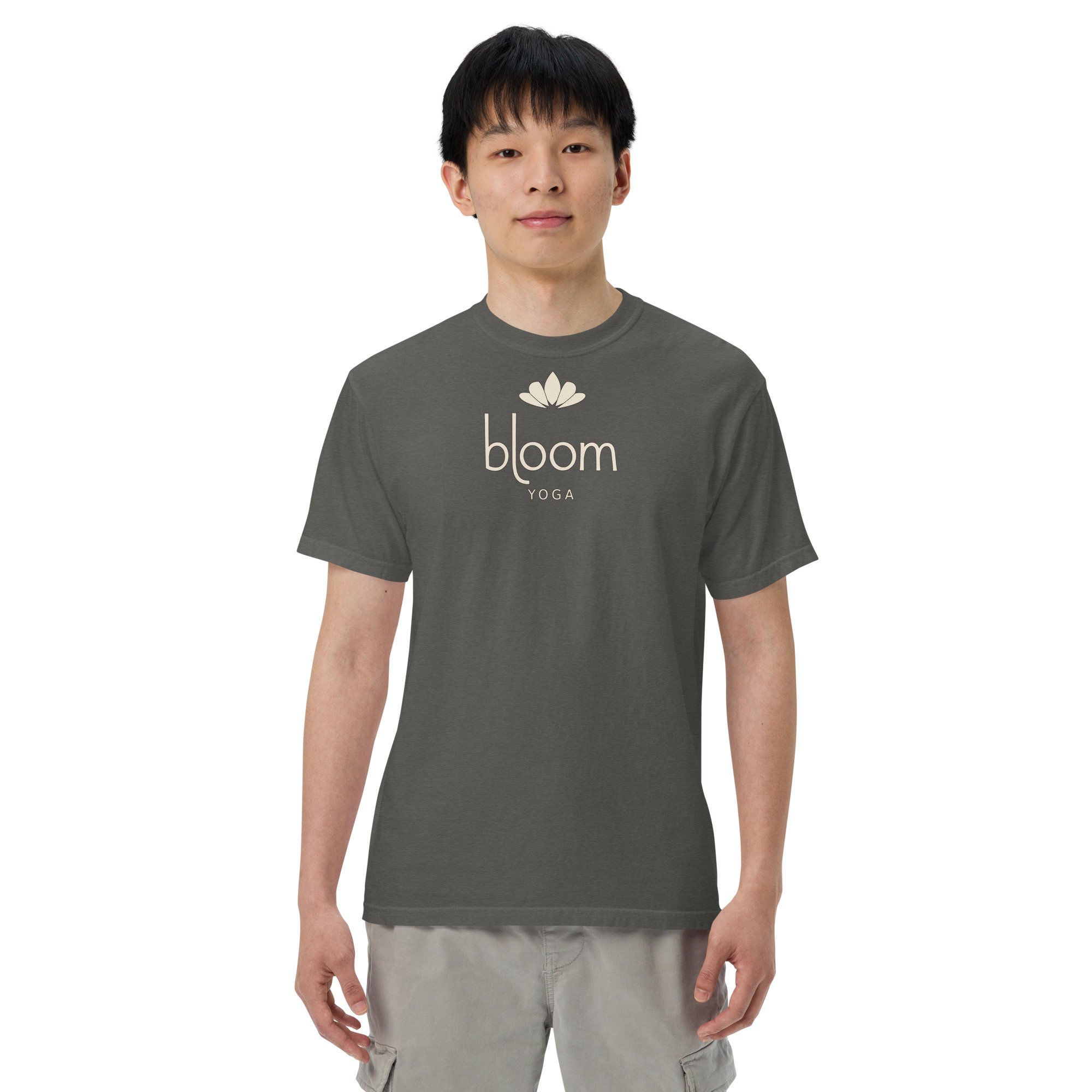 Bloom Heavyweight Tee in pepper, front view