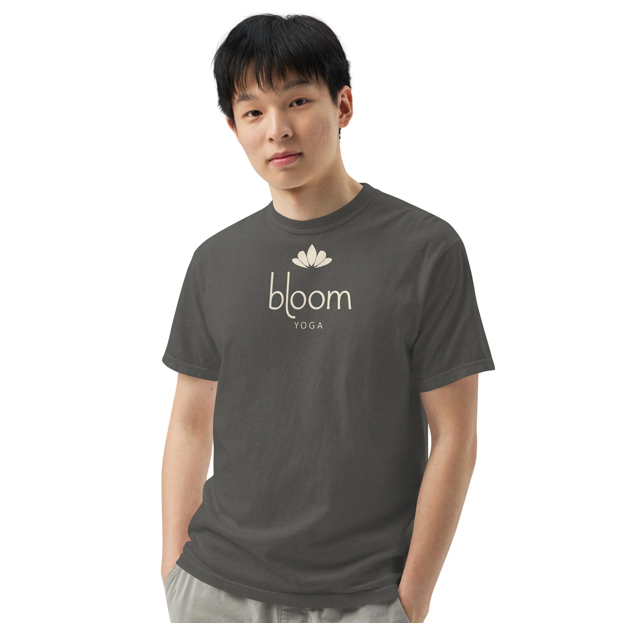 Bloom Heavyweight Tee in pepper, front view