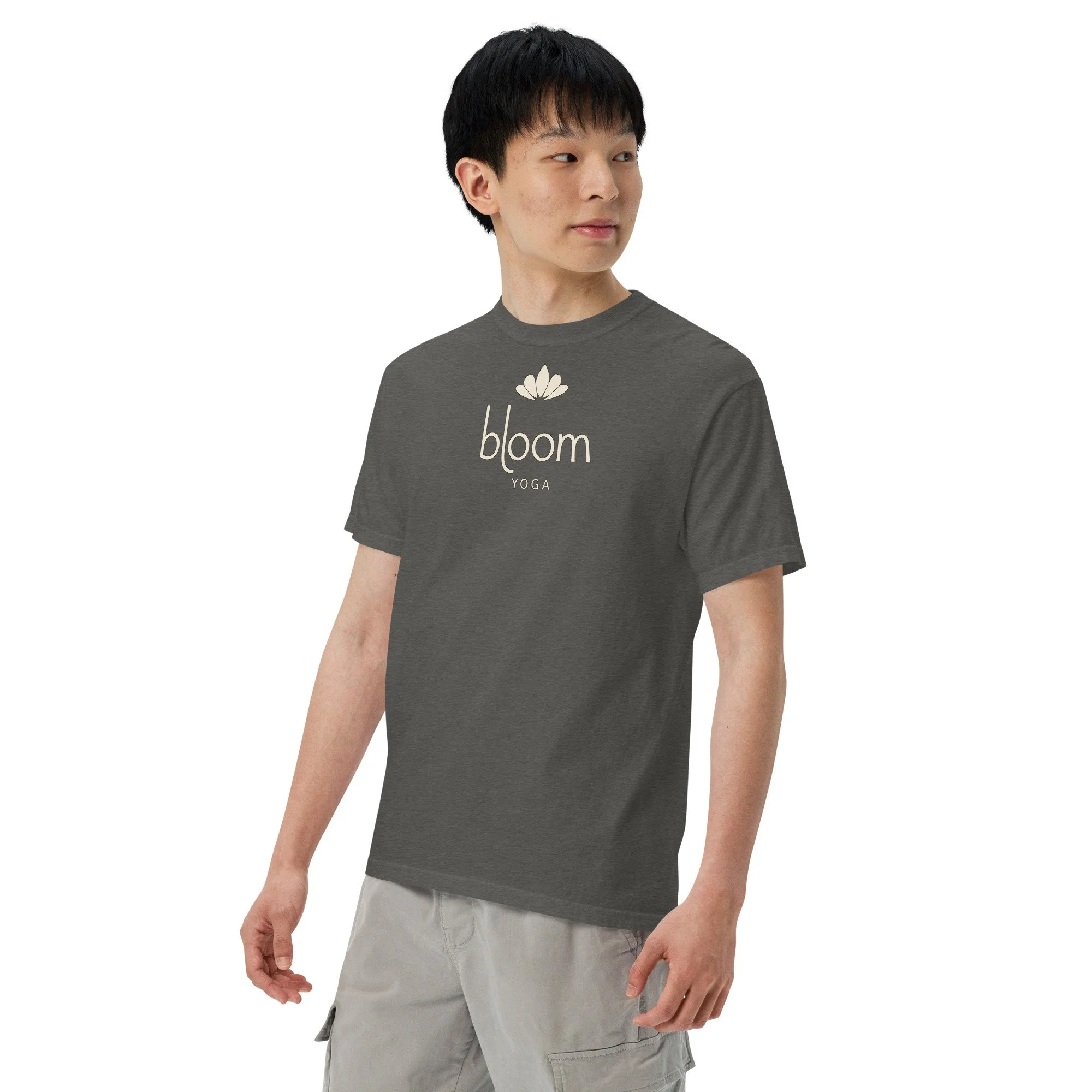 Bloom Heavyweight Tee in pepper, left front view