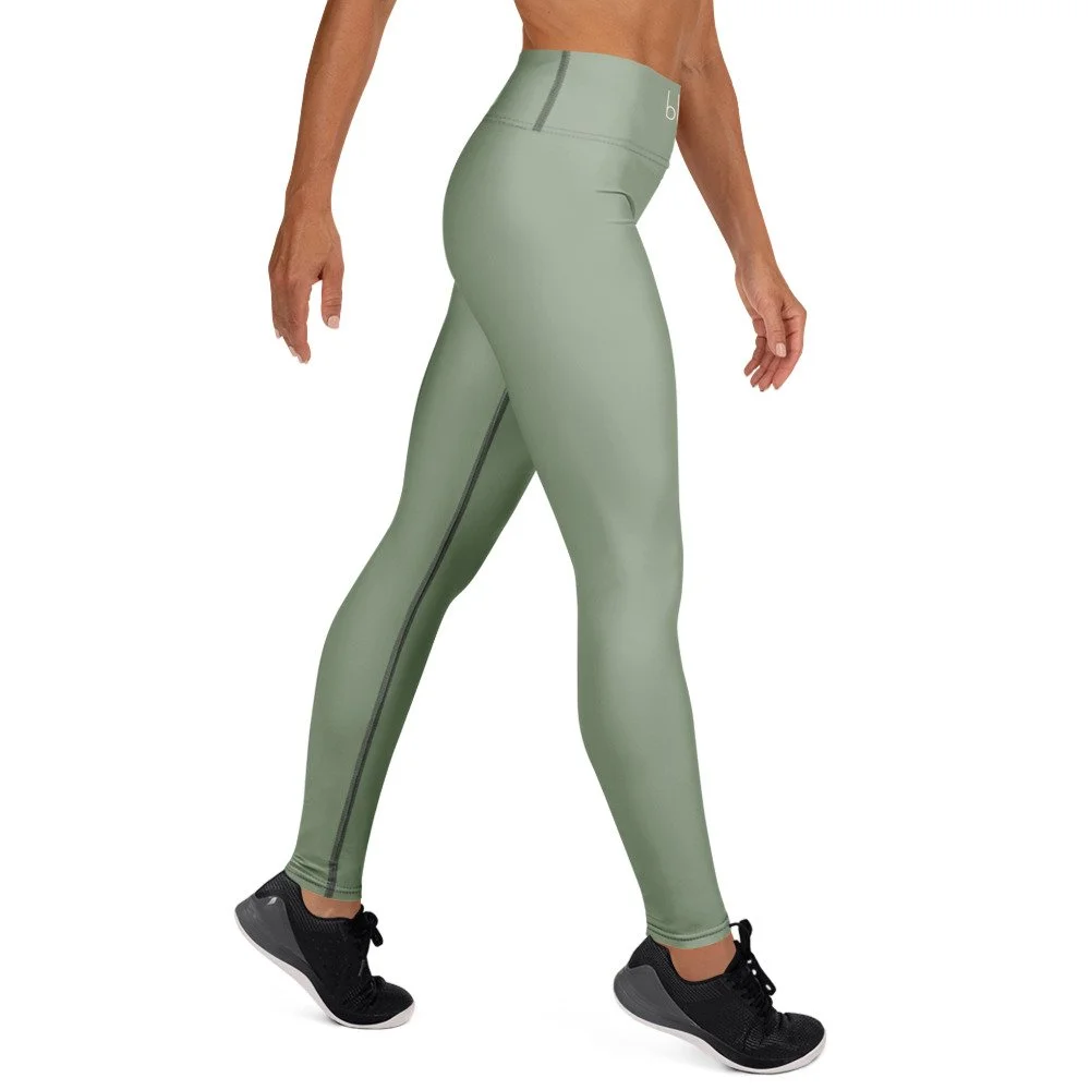 Bloom Practice Leggings — Soft Sage in white, right view