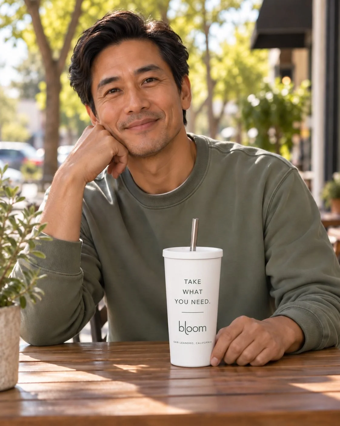 Bloom 20 oz Insulated Tumbler, lifestyle photograph