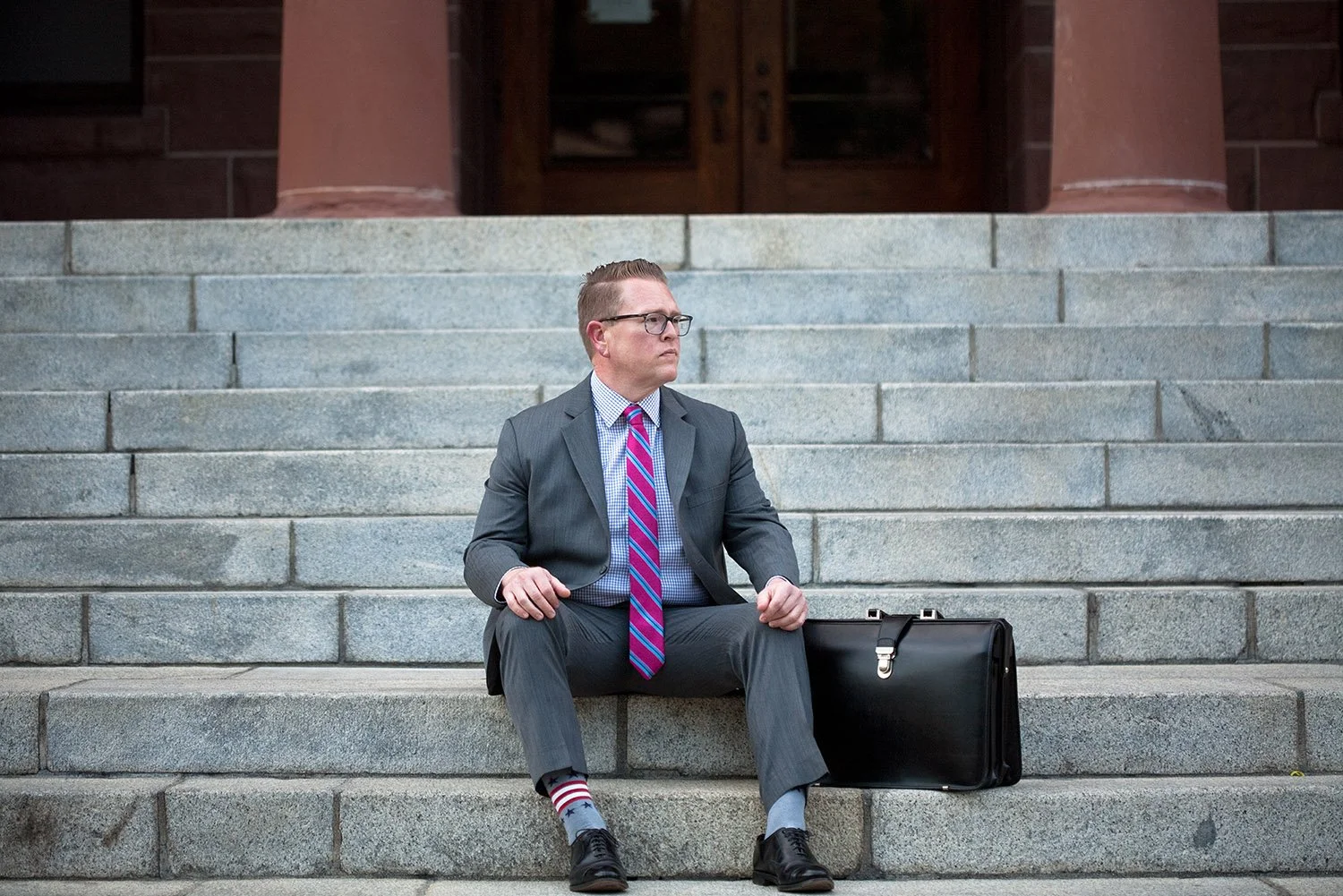 Criminal defense attorney Nate Gjesdal outside a California courthouse.