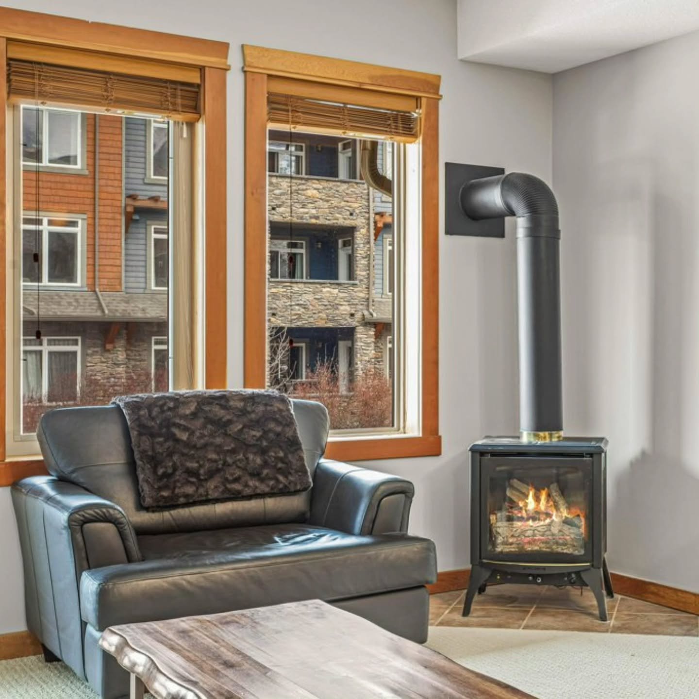 Is there anything better than getting cozy by the fire after a day of winter adventures?

#canmorekananaskis #canmore #visitcanmore #airbnb #travel #westnest