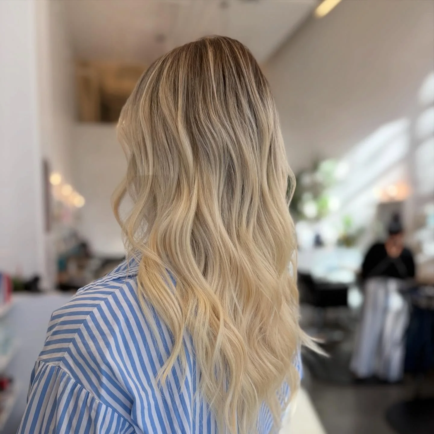 Spring blonde, perfected. 
Seamless extensions, natural sunlight. 
The best Vancouver blonde with @deborahcullen_hair