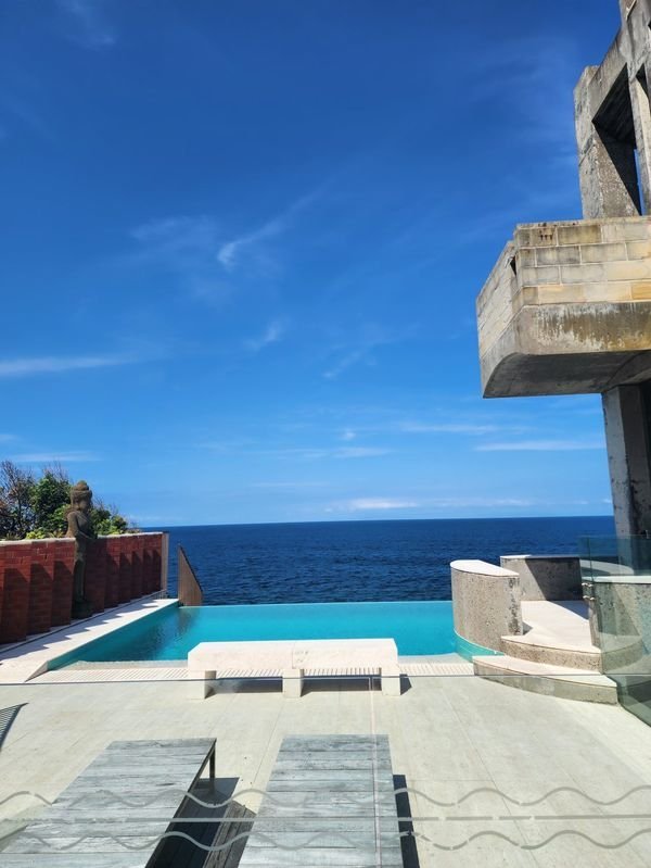 crypto+castle+outside+3.jpg