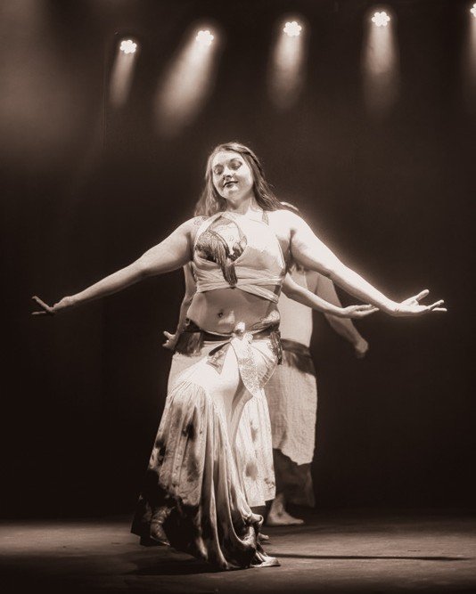 ✨Artist Spotlight ✨ Bayla Night is a member of the Starbelly Dancers and one of several guest artists joining us from across the country for Invaders of the Heart 2024: The Return 🌙

About Bayla: Bayla Night (@kiss.my.stardust) is a beautiful expres