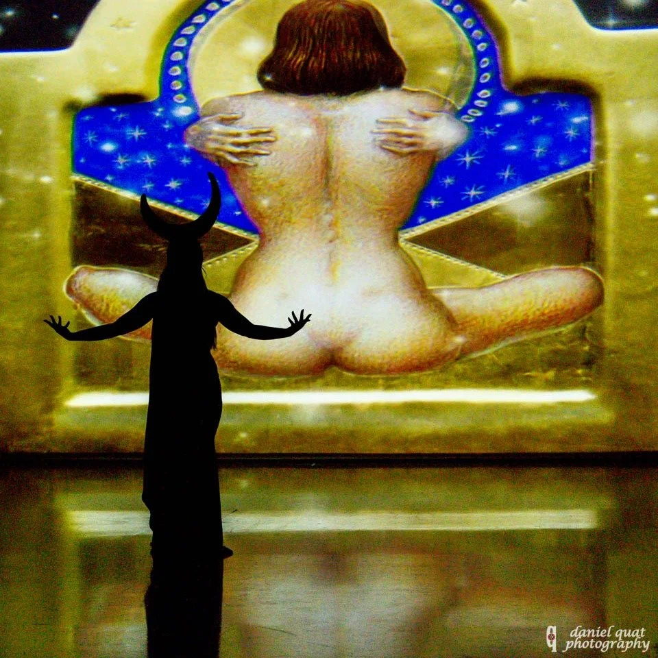 &quot;The sun loves the moon so much that he dies every night to let her breathe, and in return, she reflects his love.&quot; 🌙 -Jeffrey Fry 

Join us for the final performance of 🐍The Return🐍 tour at the @doughertyartscenter on 11/15! Get your ti