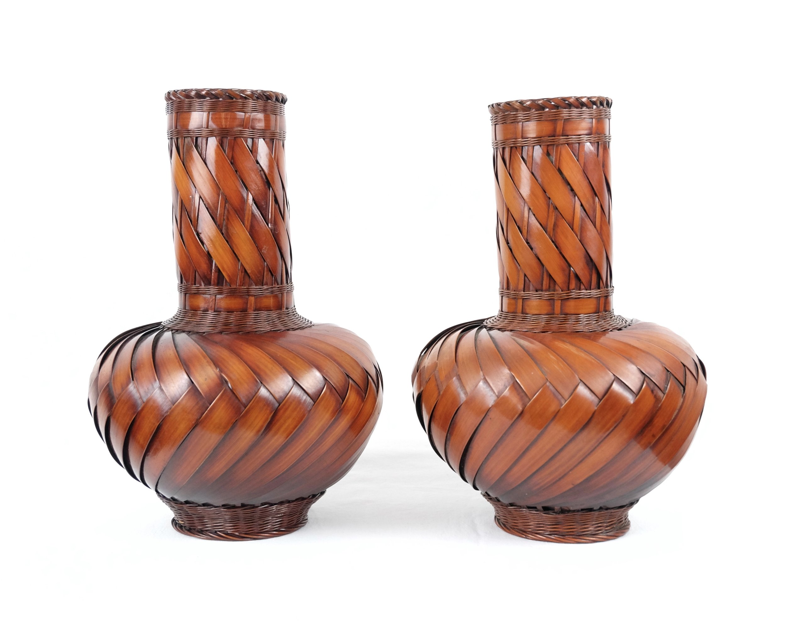 A PAIR OF JAPANESE IKEBANA VASES