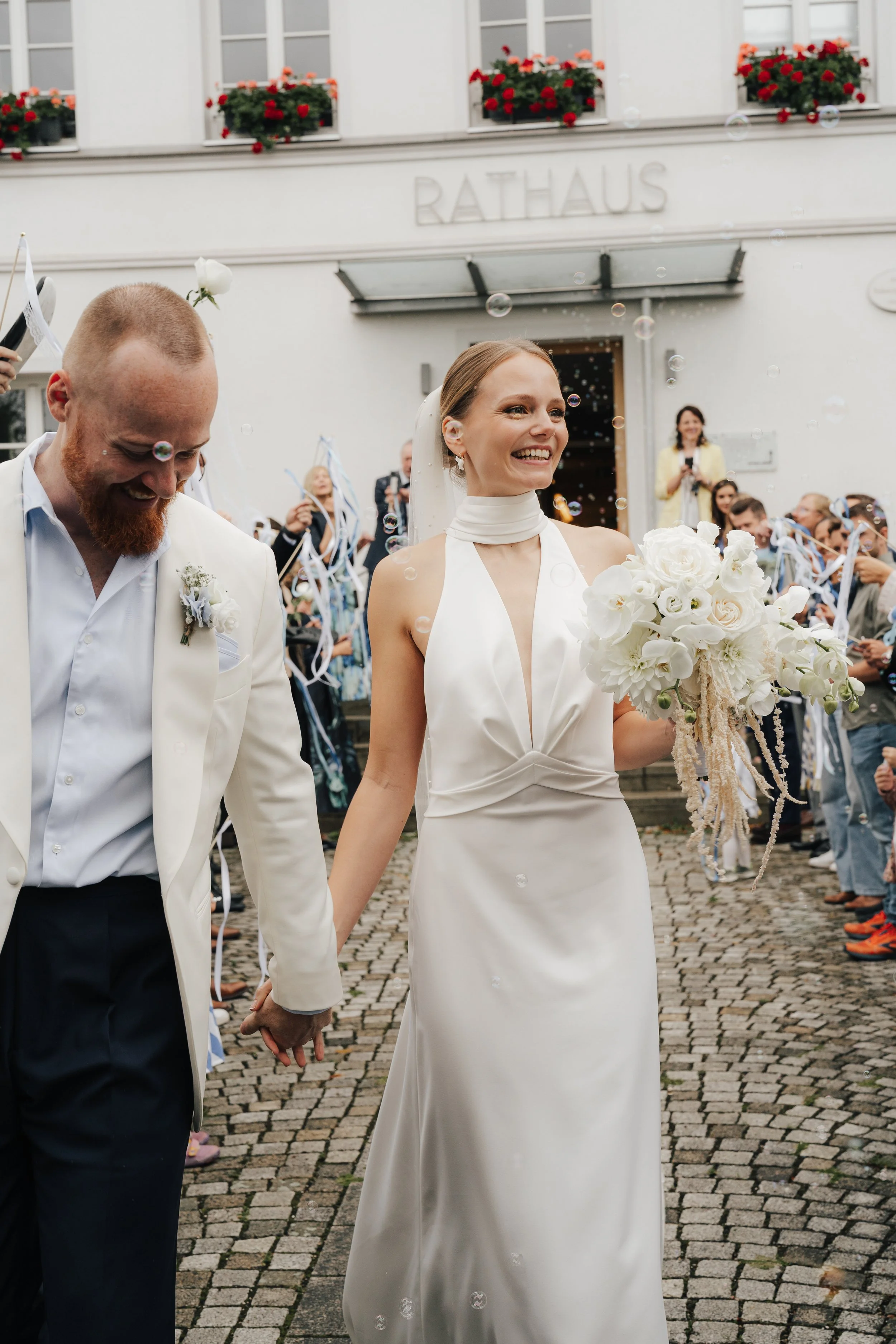 AliJosef_the.hotisphotography_standesamt-344.jpg