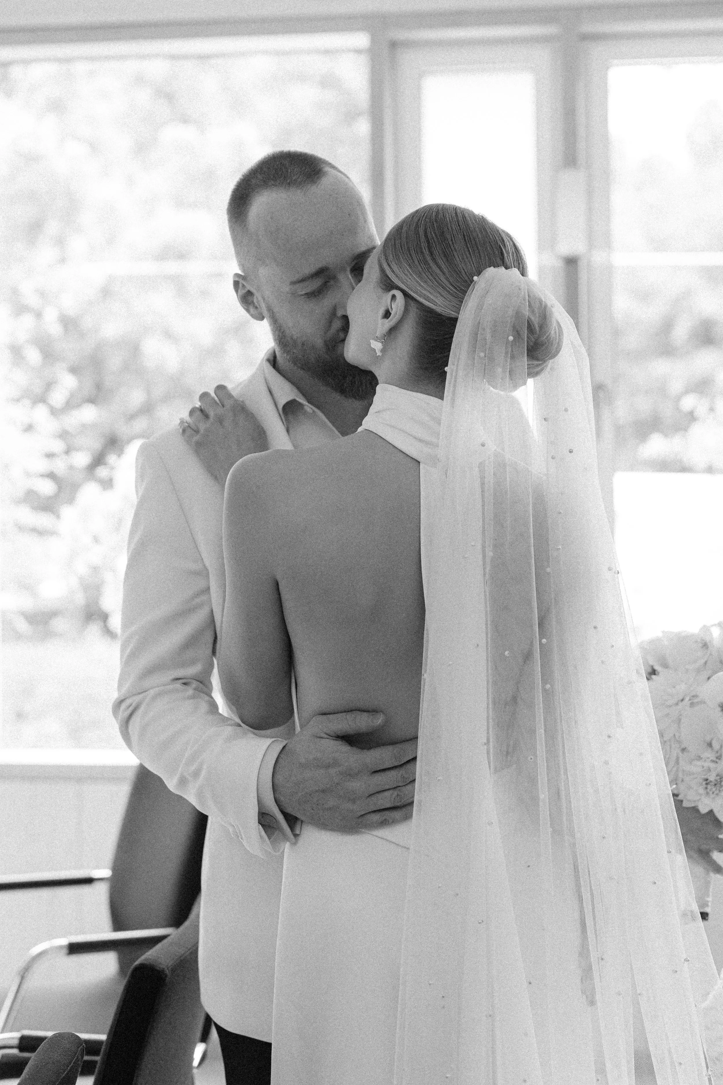 Ali&Josef_thehotis-7.jpg