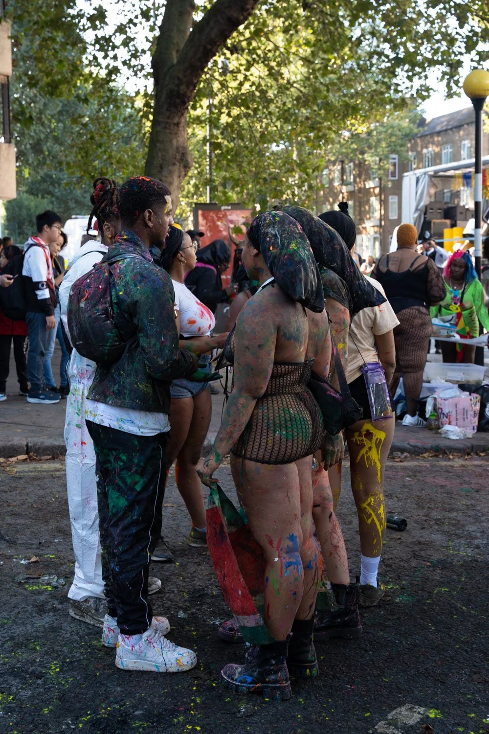 Portrait-photographer-london-notting-hill-carnival-paint-fight-18.jpg