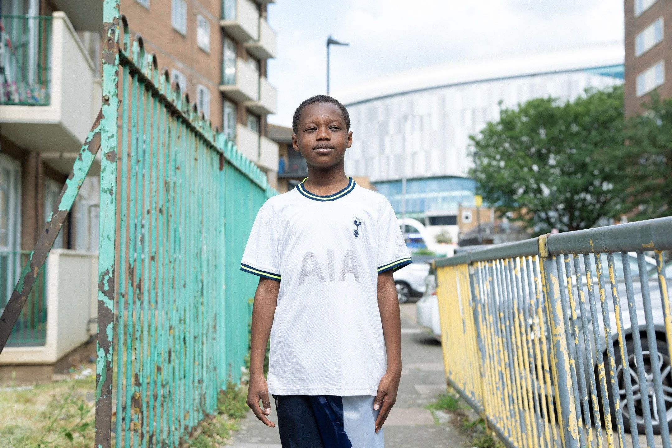 I was a Spurs fan until I was nine. Then one Sunday, after another of our regular arguments - the kind where I knew fighting back would only earn me a worse dead arm or nipple gripple, I had an epiphany.

It was 29th October 1989, Spurs vs Liverpool 