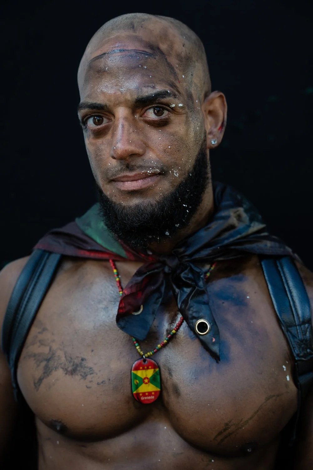 Portrait-photographer-london-notting-hill-carnival-paint-fight-25.jpg
