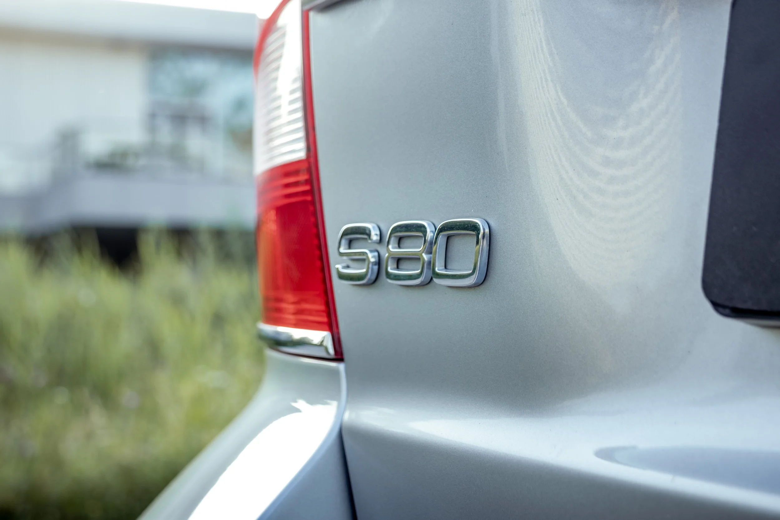 Volvo S80-04-min.jpg