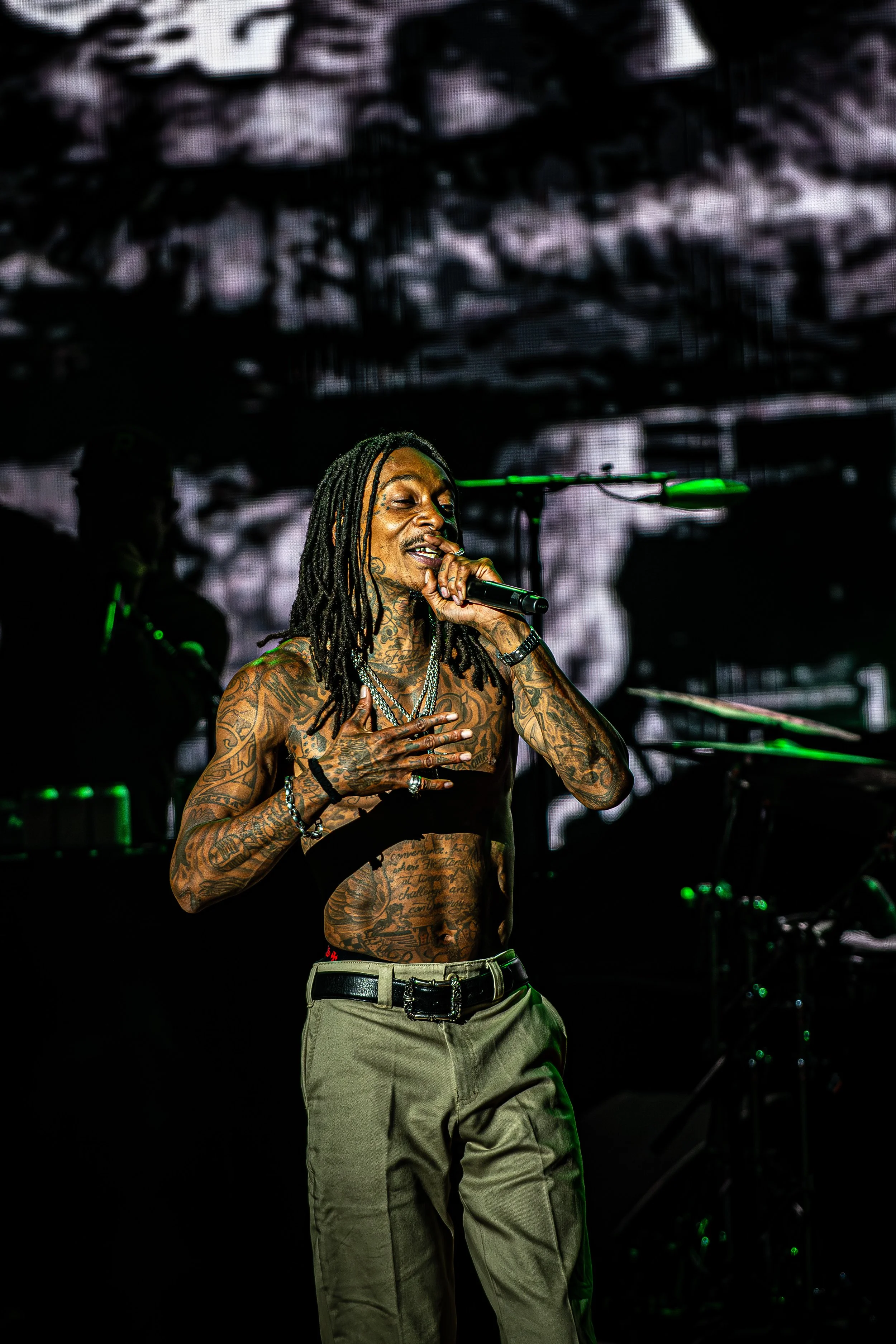 wiz-khalifa-pnc-bank-arts-center-holmdel-nj-001-57.jpg