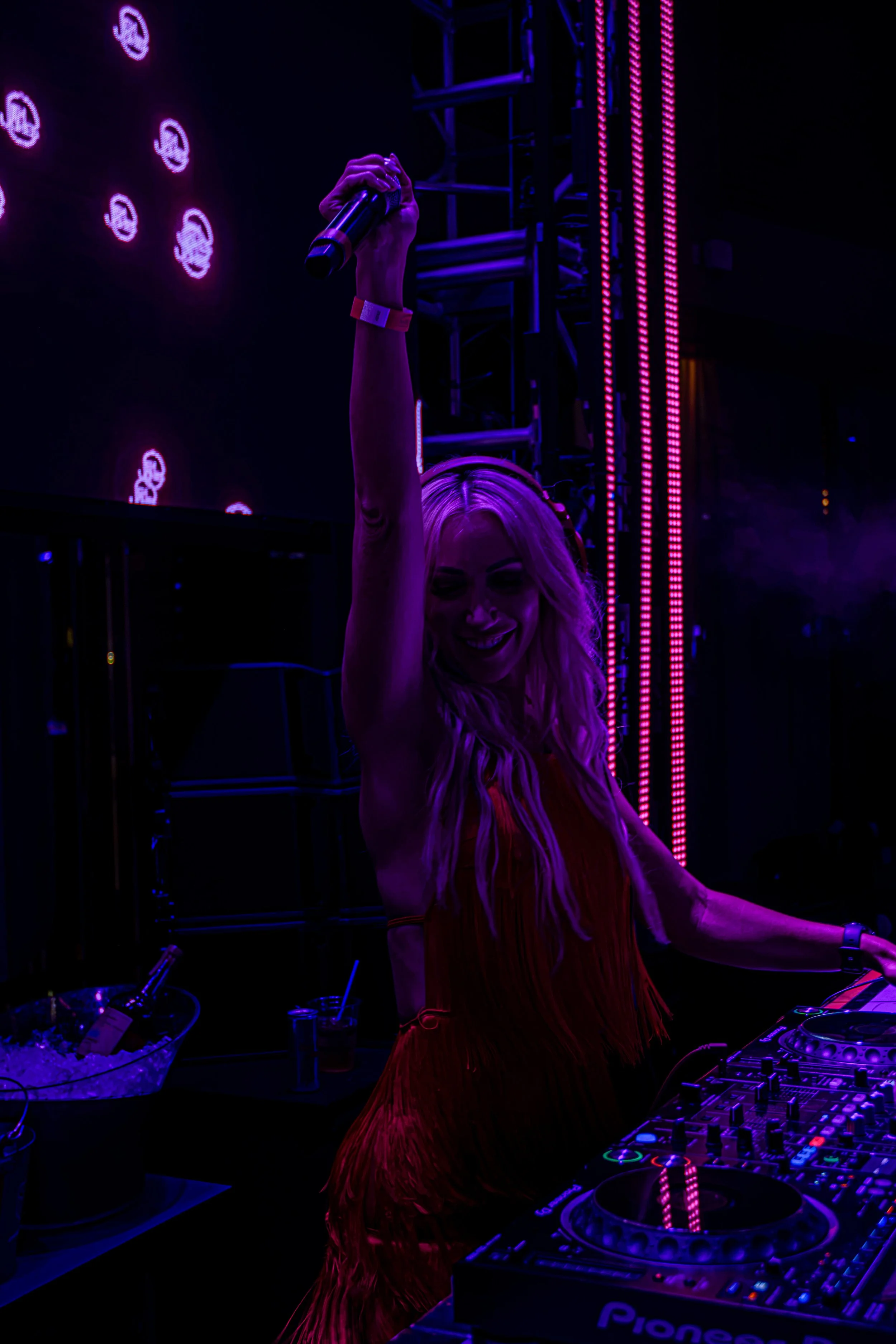 Jen-Jones_Pool-After-Dark_-54.jpg
