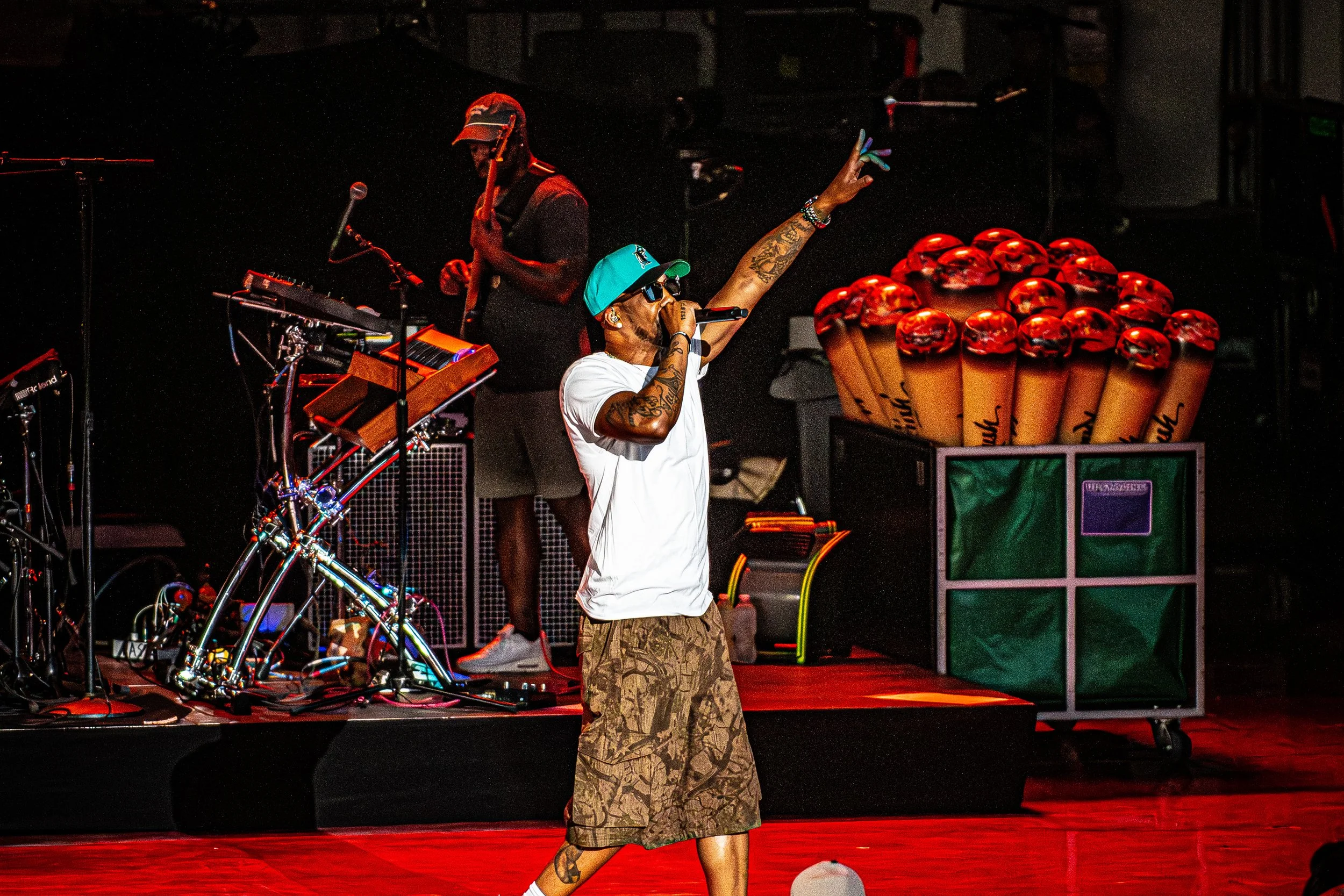 wiz-khalifa-pnc-bank-arts-center-holmdel-nj-001-2.jpg