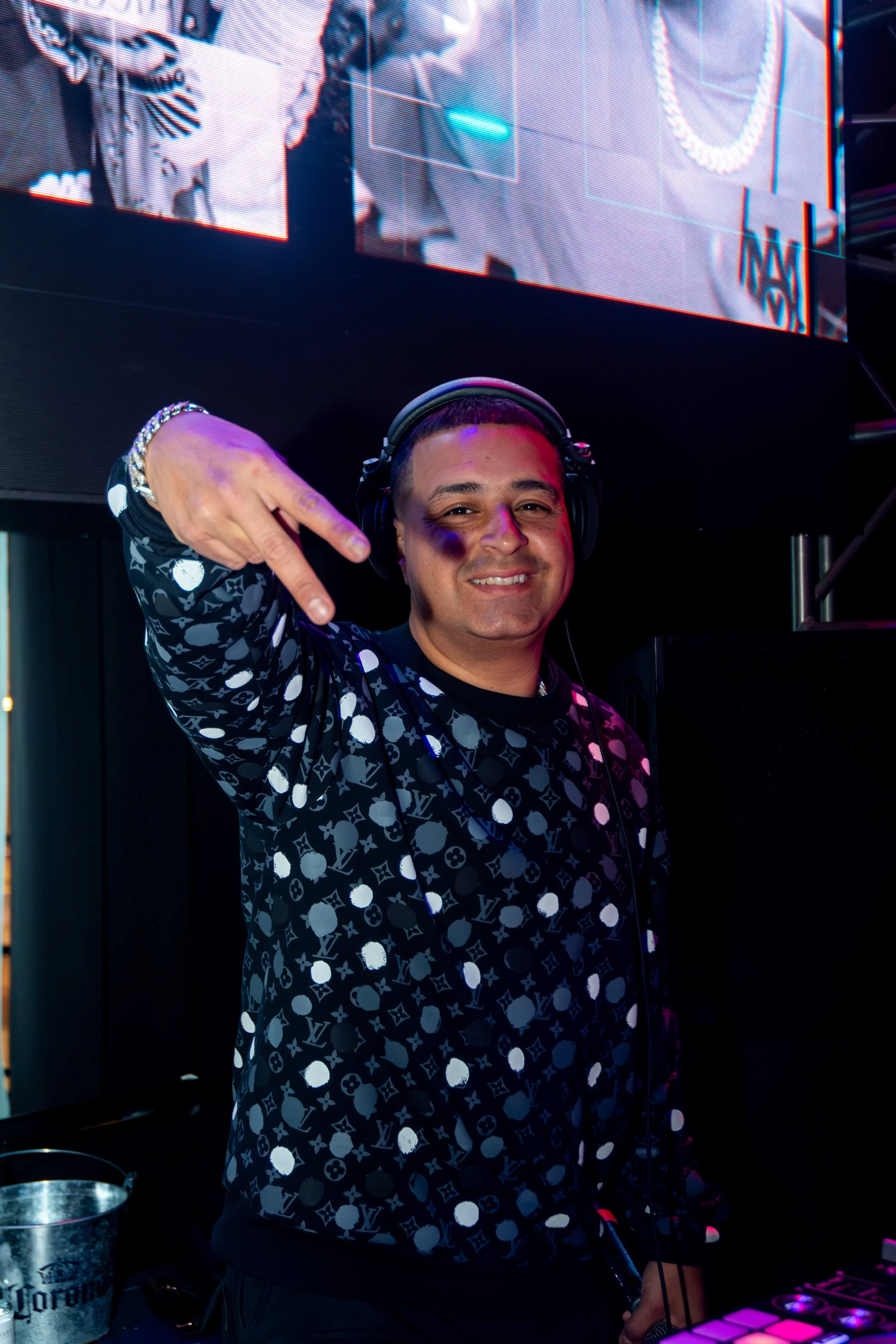 DJCamilo Pool After Dark