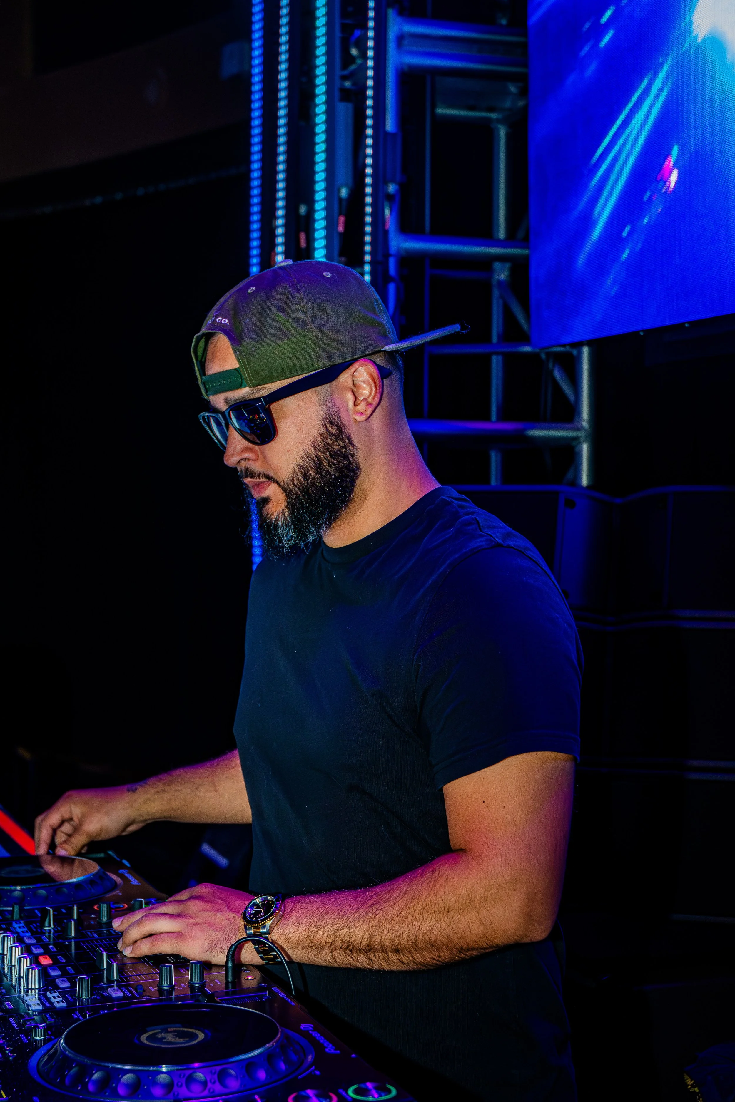 NicoOso_ThePoolAfterDark_AtlanticCity.jpg